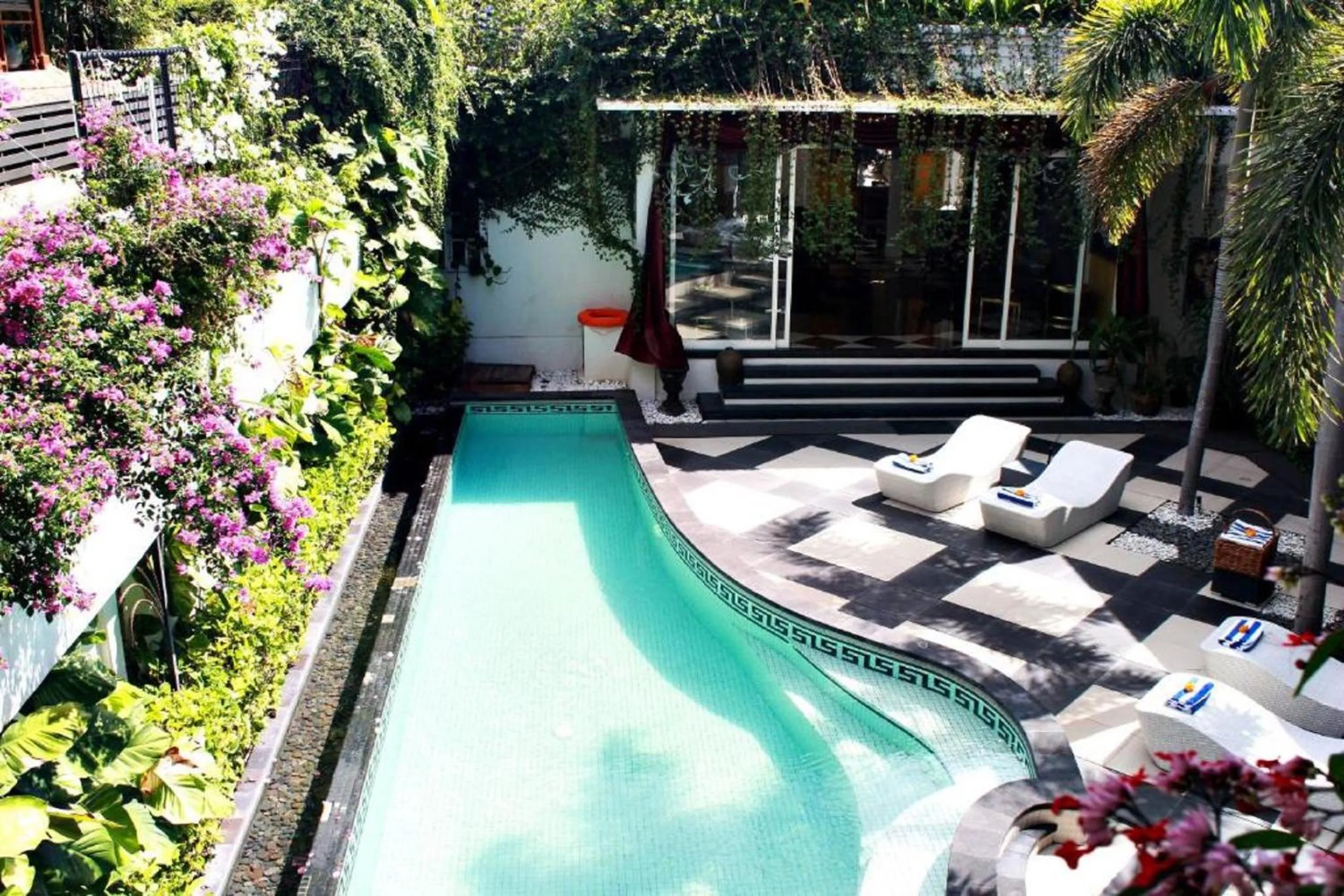 Swimming pool in Casa Artista By Kresna Hospitality