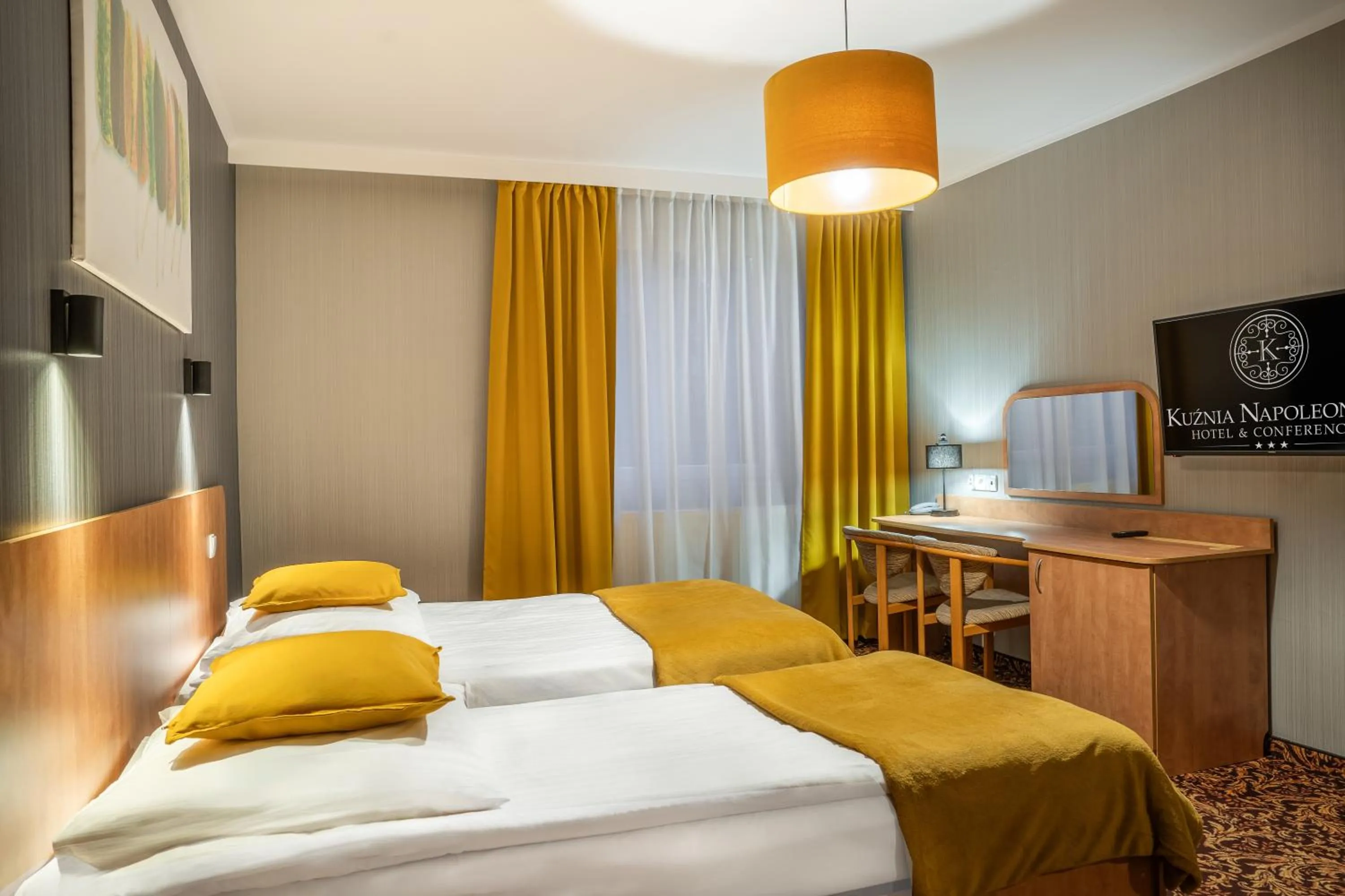 Bed in Hotel Kuźnia Napoleońska