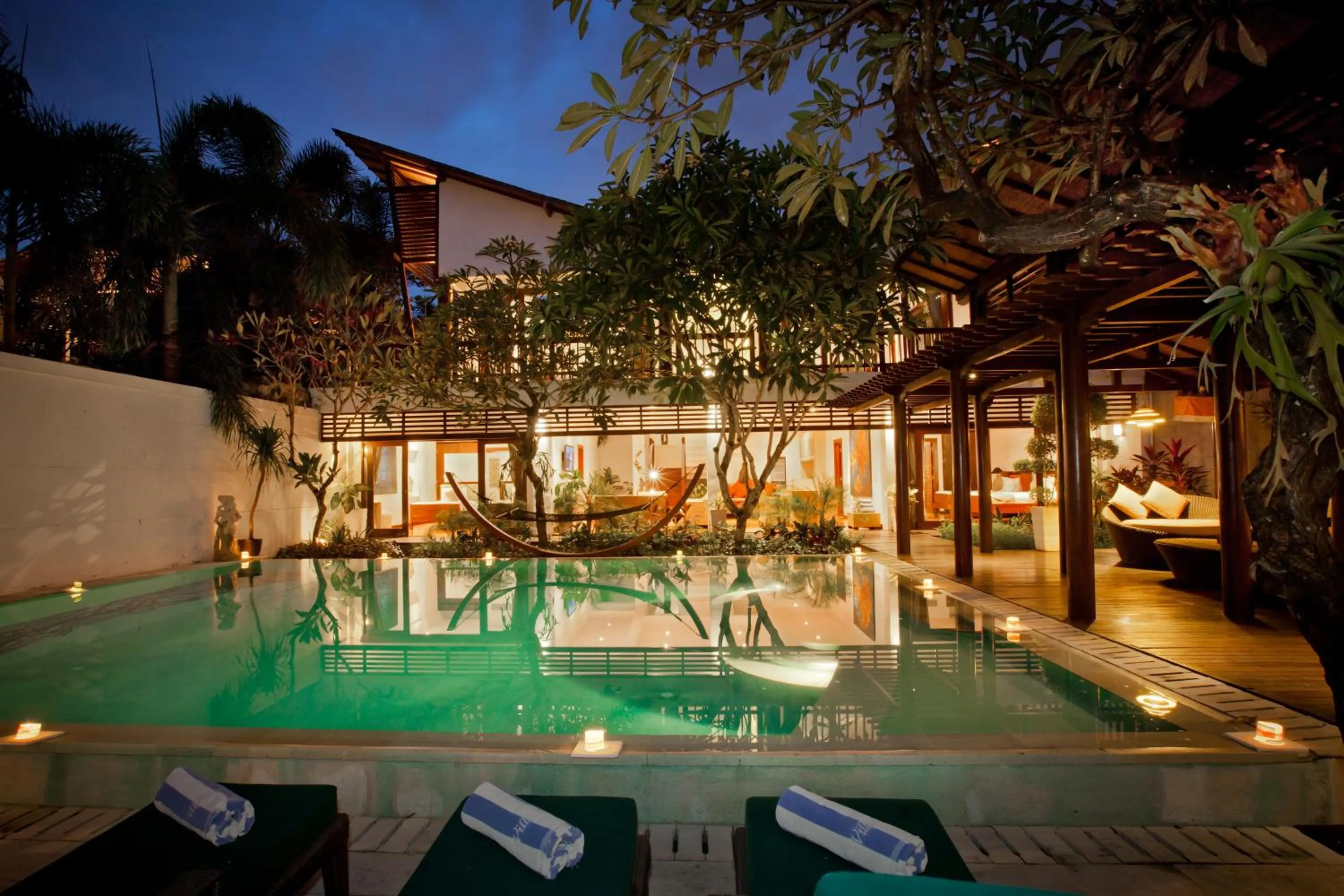 Swimming pool in Villa Casis by Nagisa Bali
