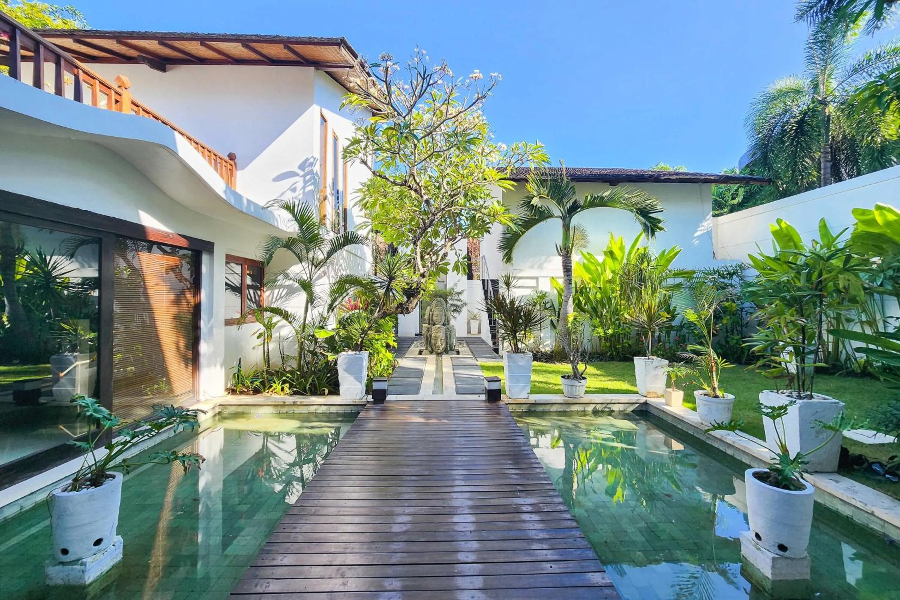 Property building in Villa Casis by Nagisa Bali
