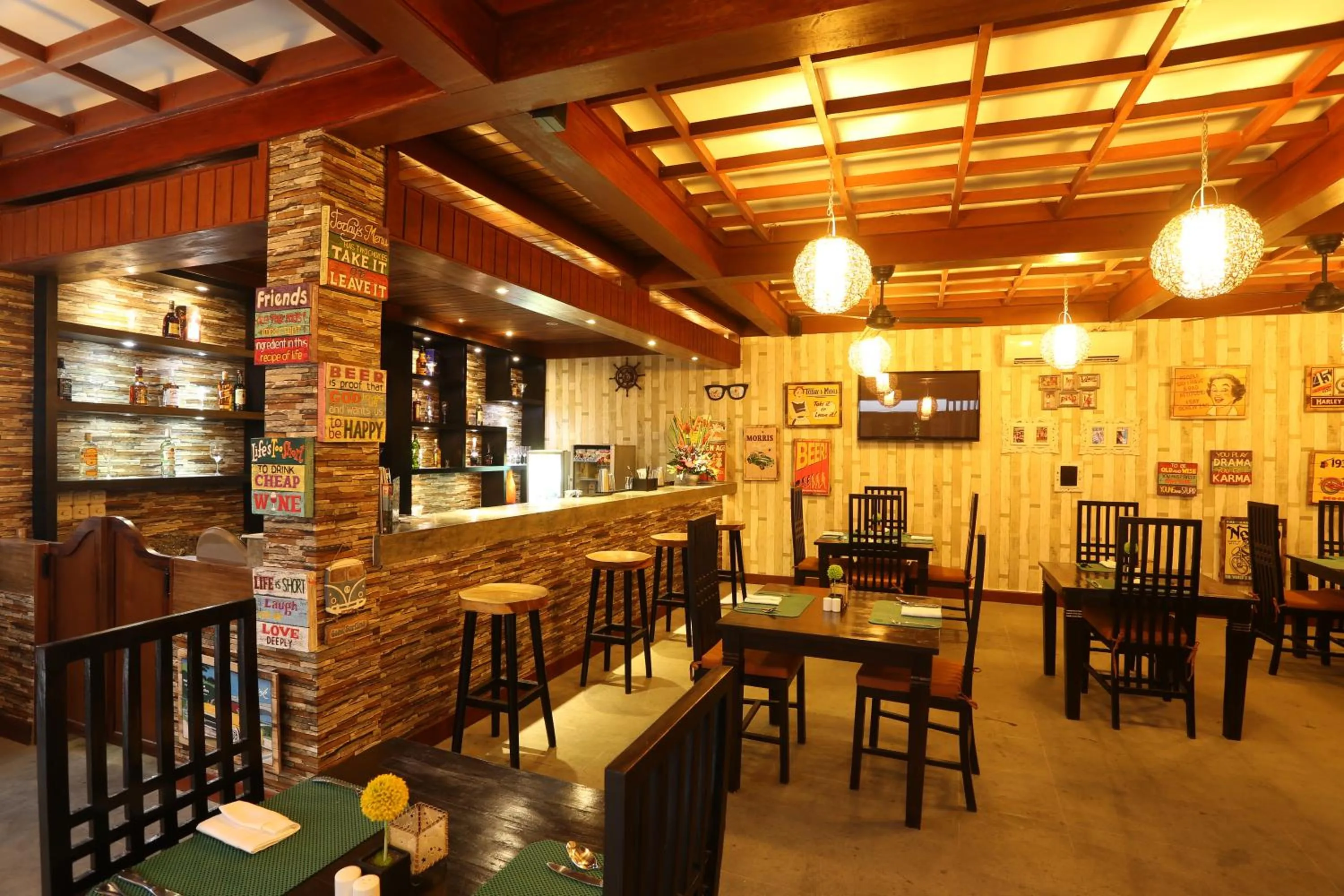 Restaurant/places to eat in The Jas Villas