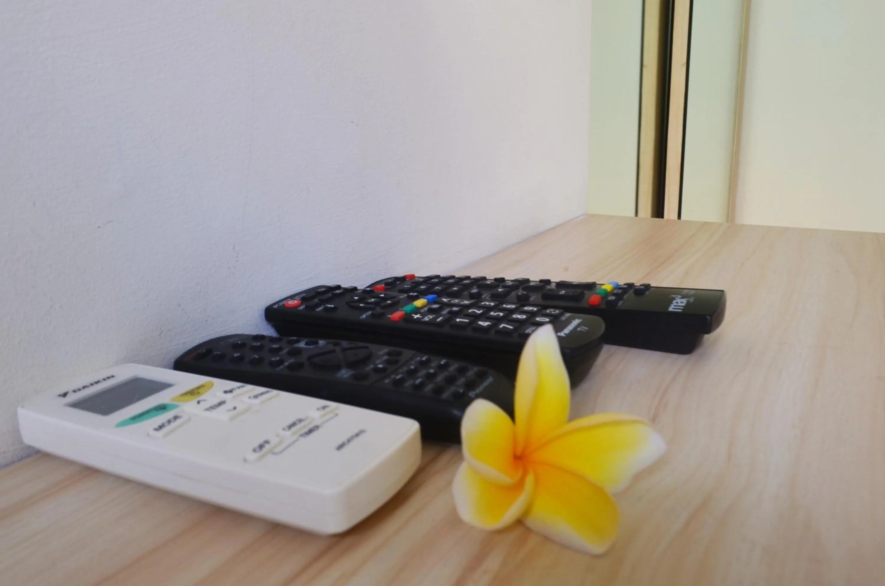 TV and multimedia in The Jas Villas