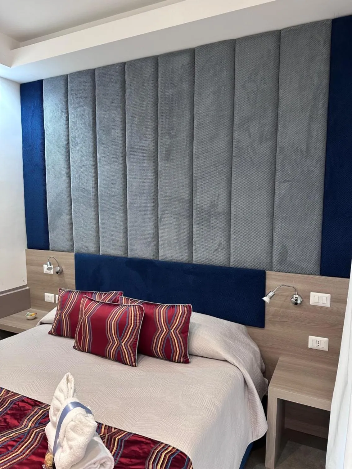 Bed in Regina Margherita Suite