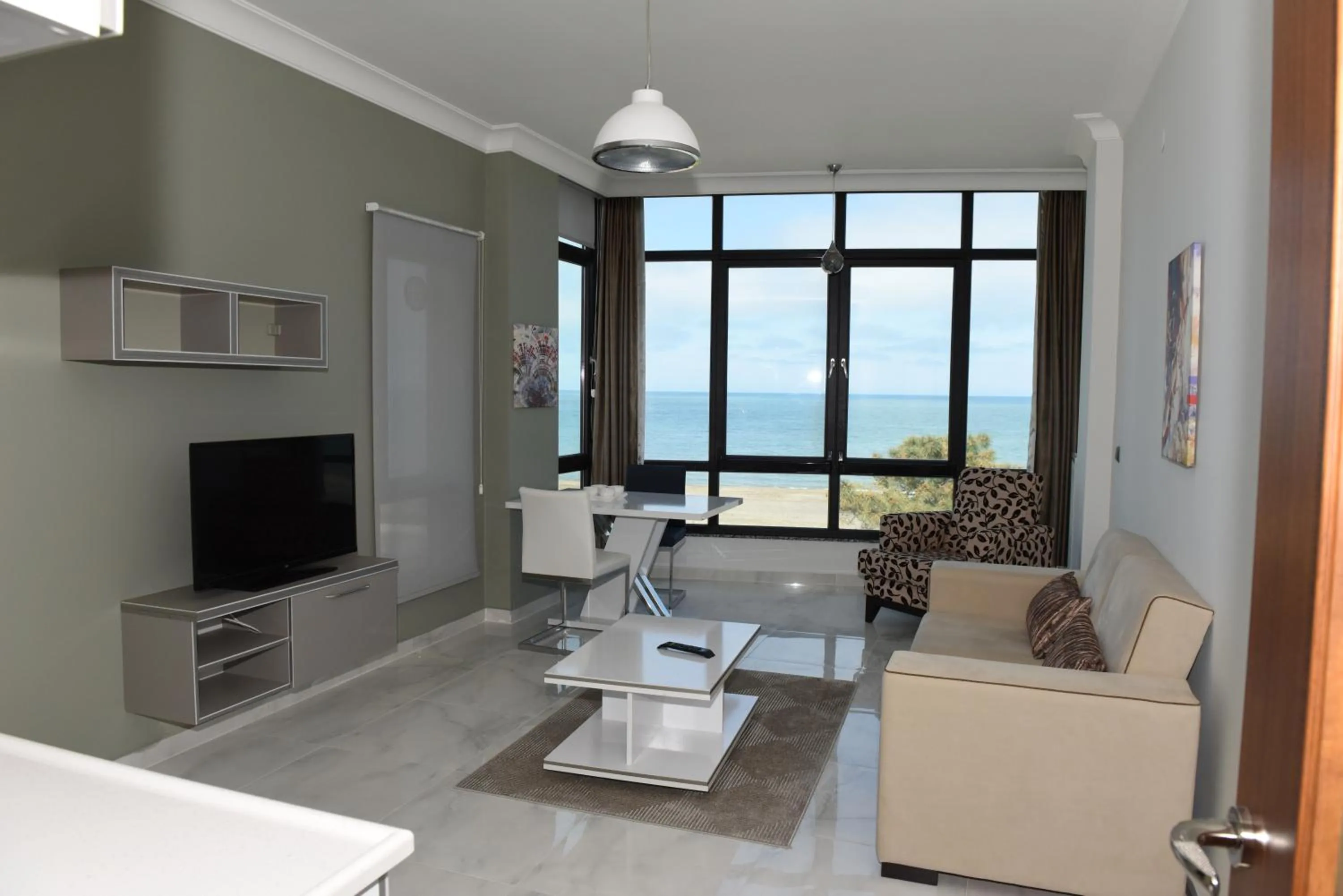 Library in Güzel Yalı Evleri Residence &Apart Hotel