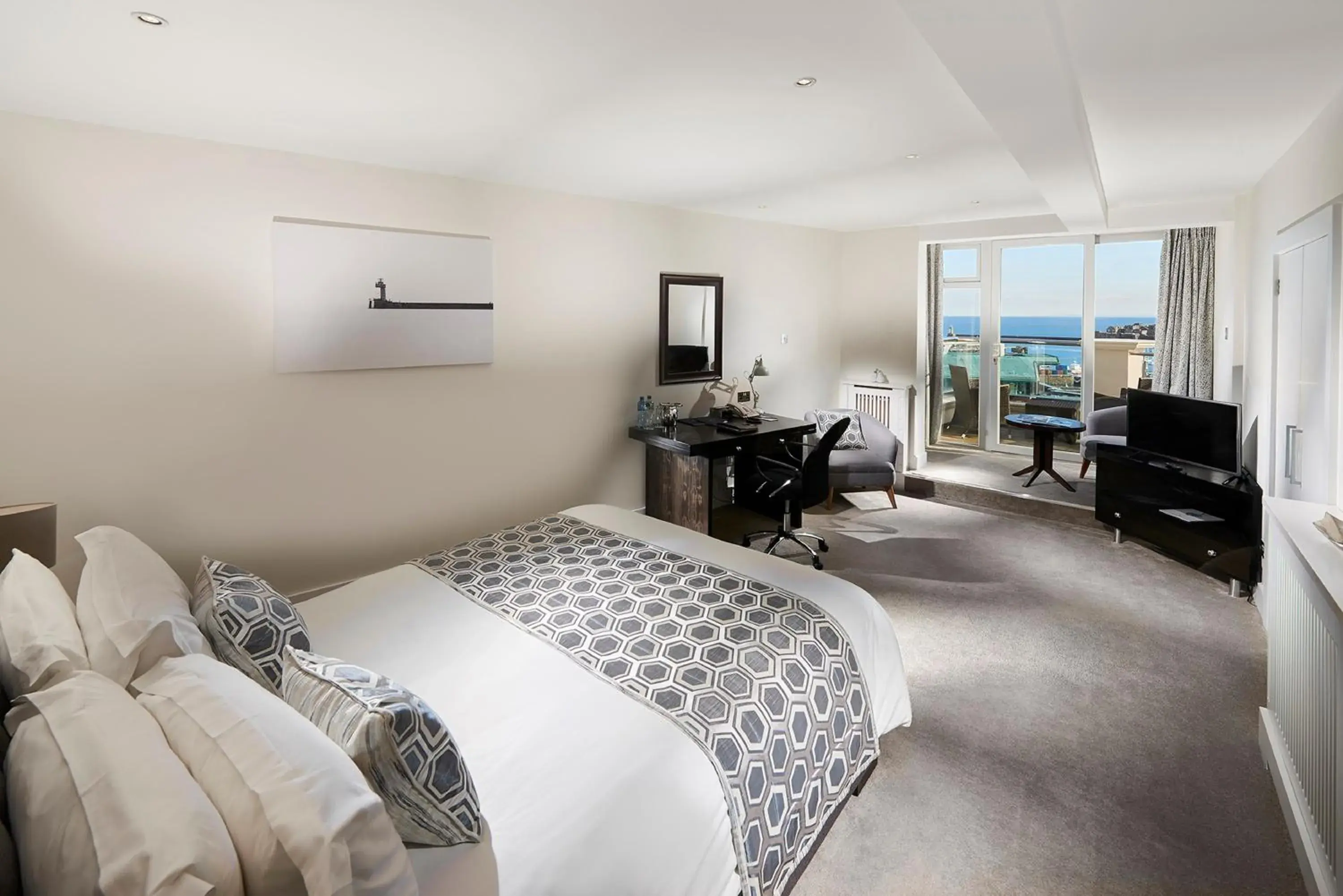 Superior Double Room in La Fregate Hotel Superior Double Room in La Fregate Hotel