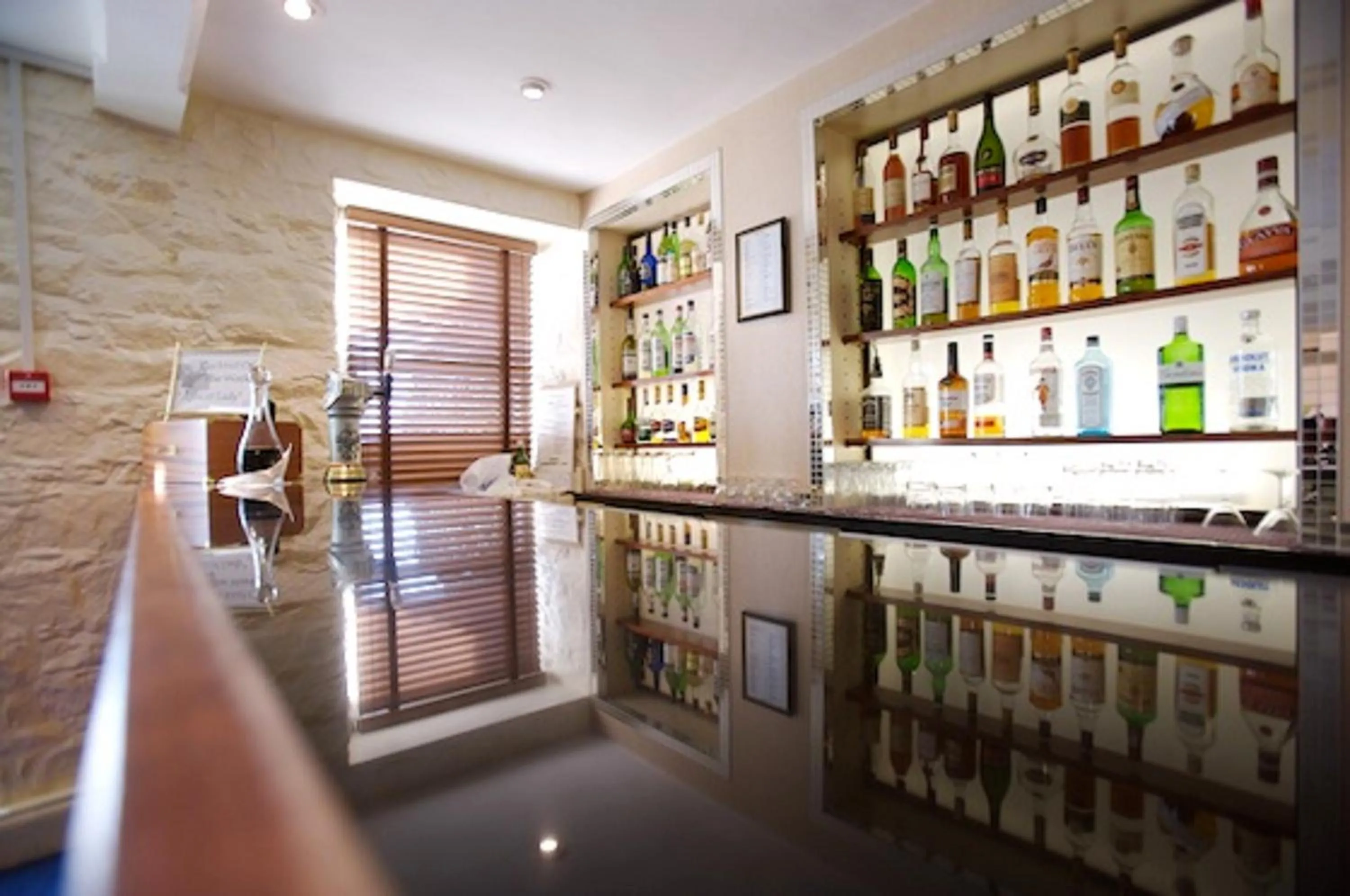 Lounge or bar in La Fregate Hotel