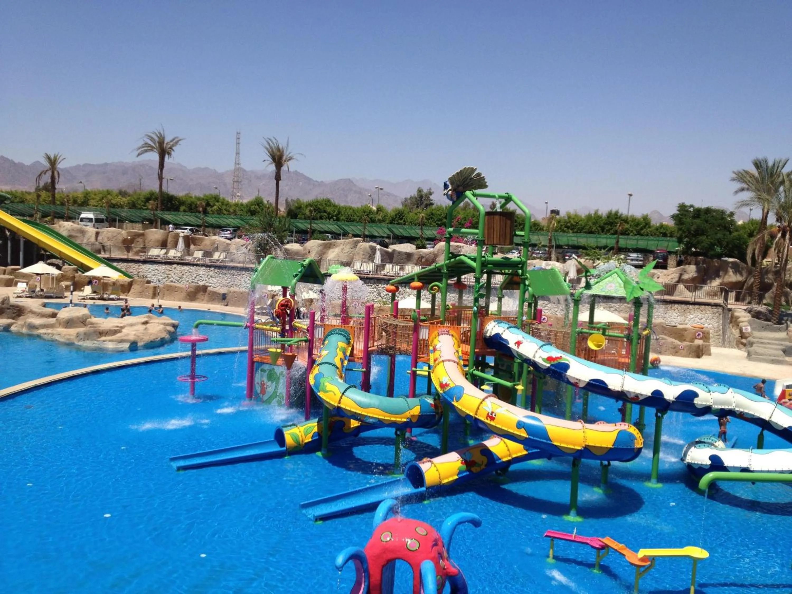 Activities in Reef Oasis Beach Aqua Park Resort