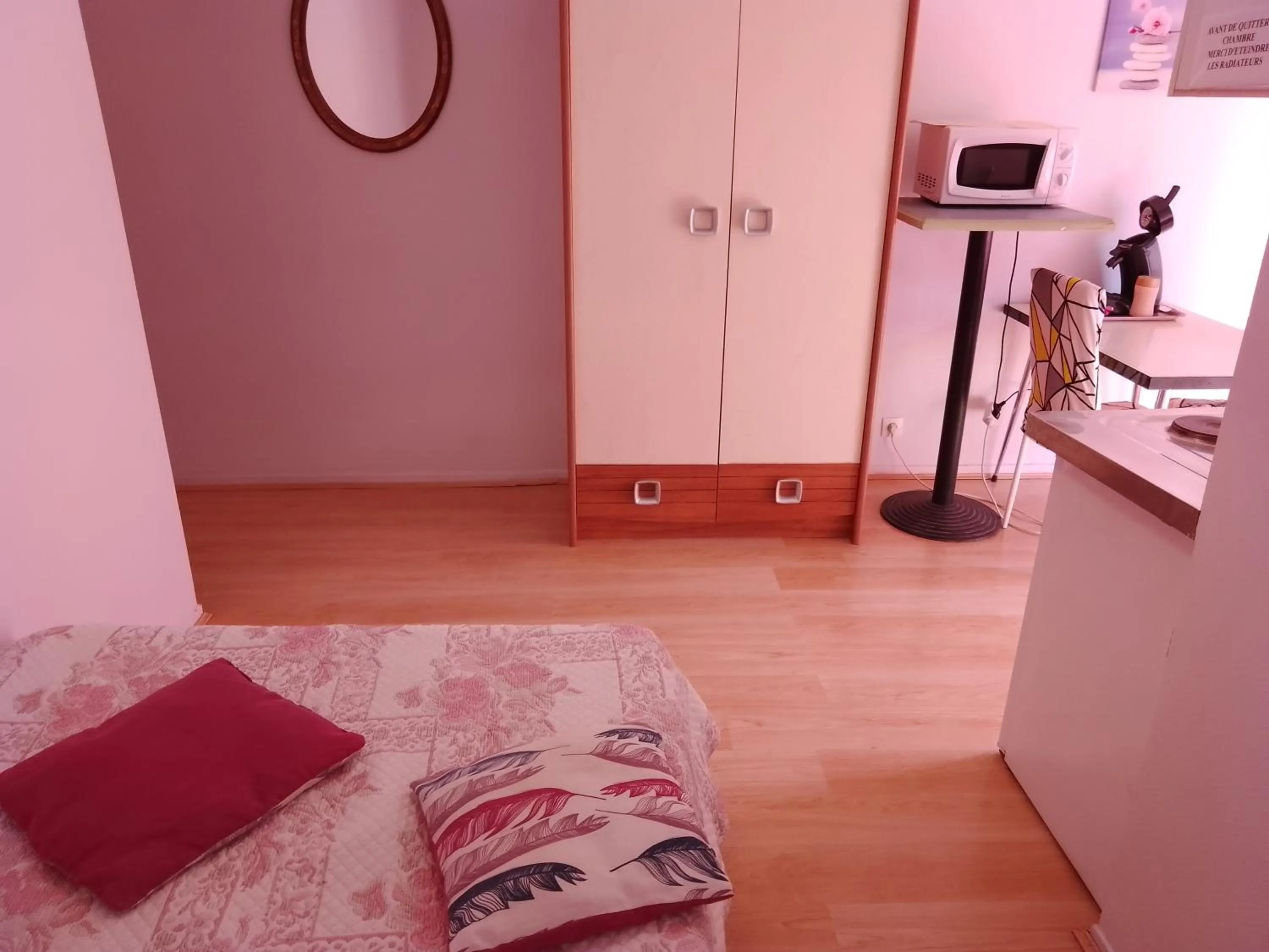 Bed in LE MODERNE VEYNES - Location d'appartements à la nuitée