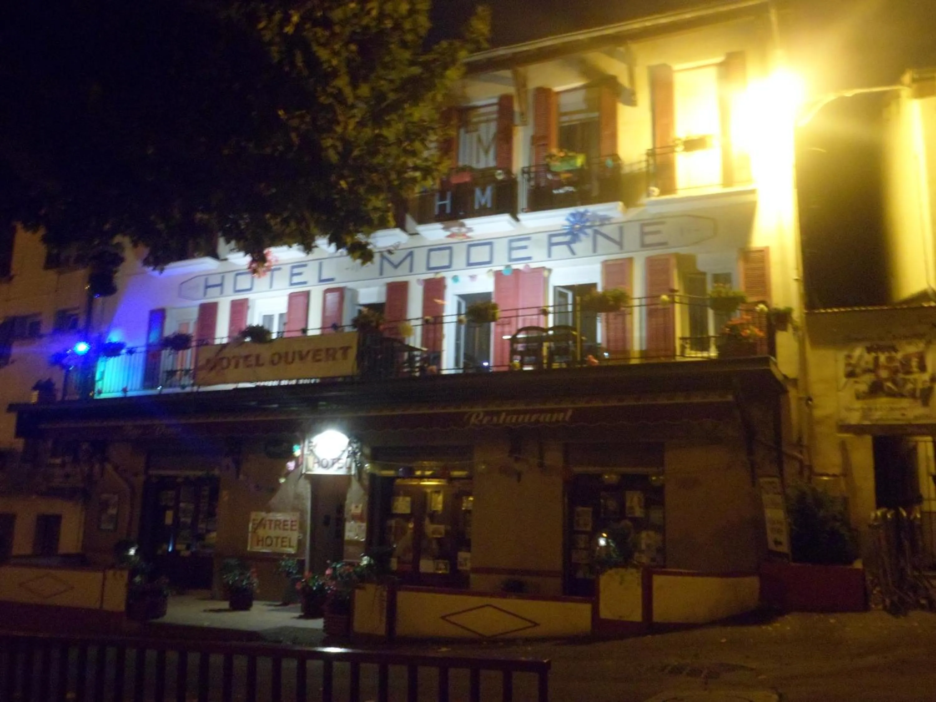 LE MODERNE VEYNES - Location d'appartements à la nuitée