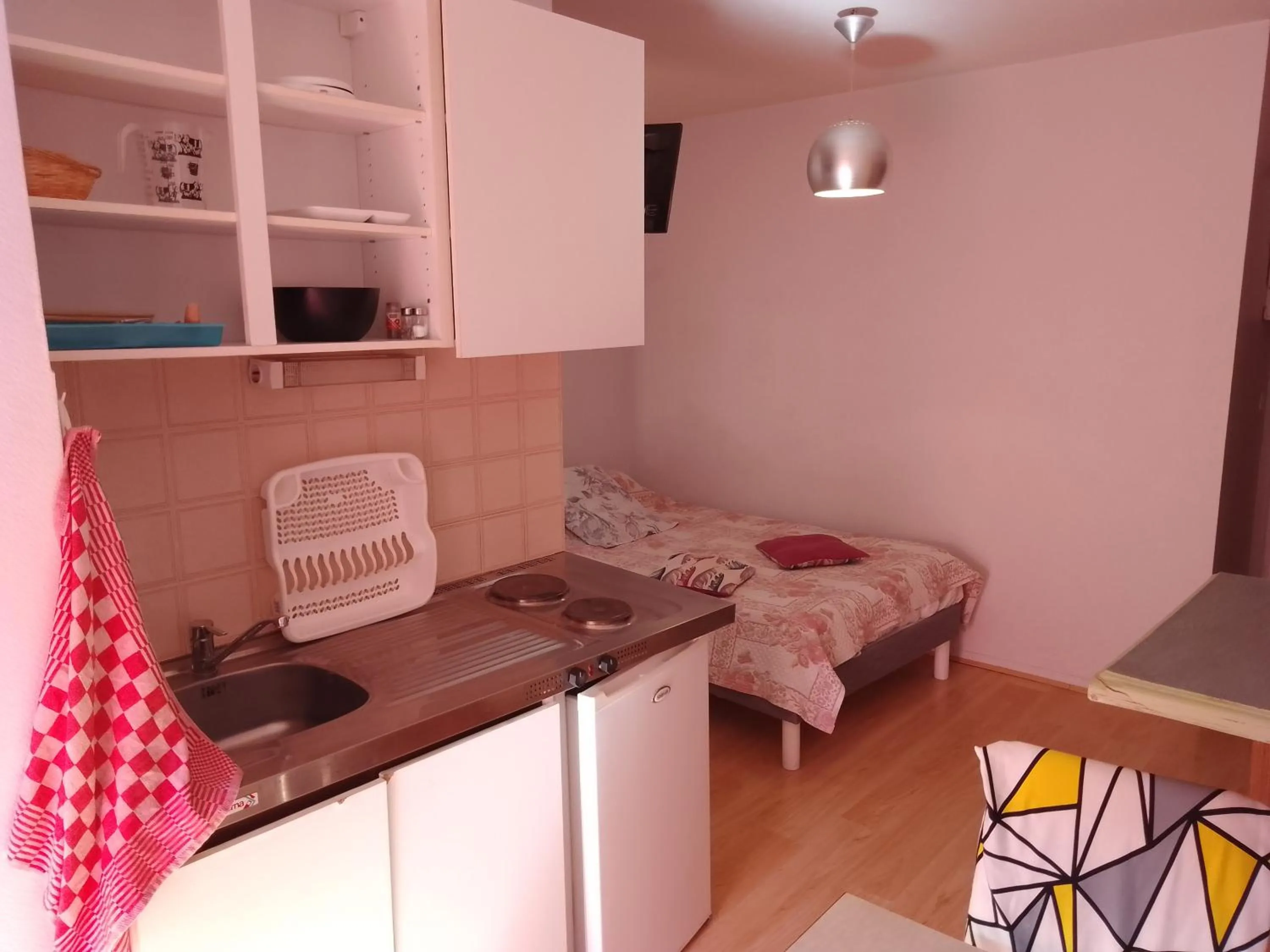 Bed in LE MODERNE VEYNES - Location d'appartements à la nuitée