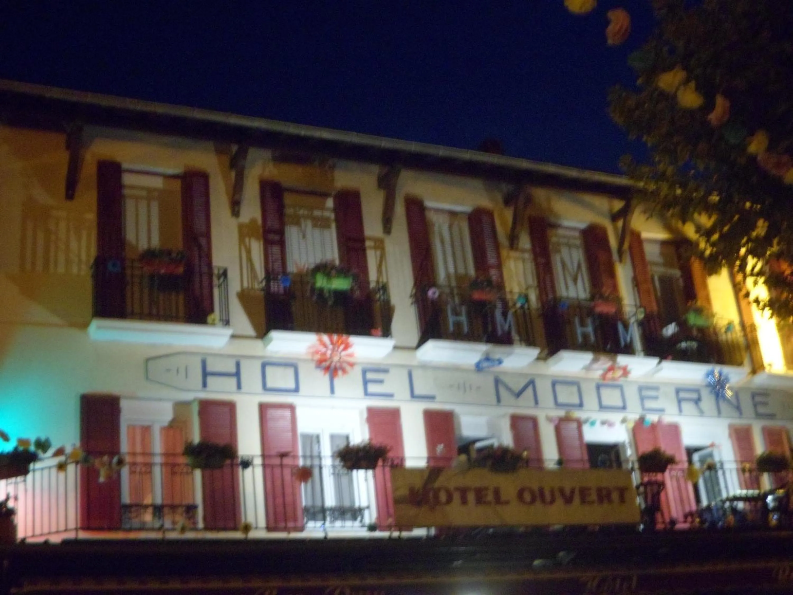 LE MODERNE VEYNES - Location d'appartements à la nuitée