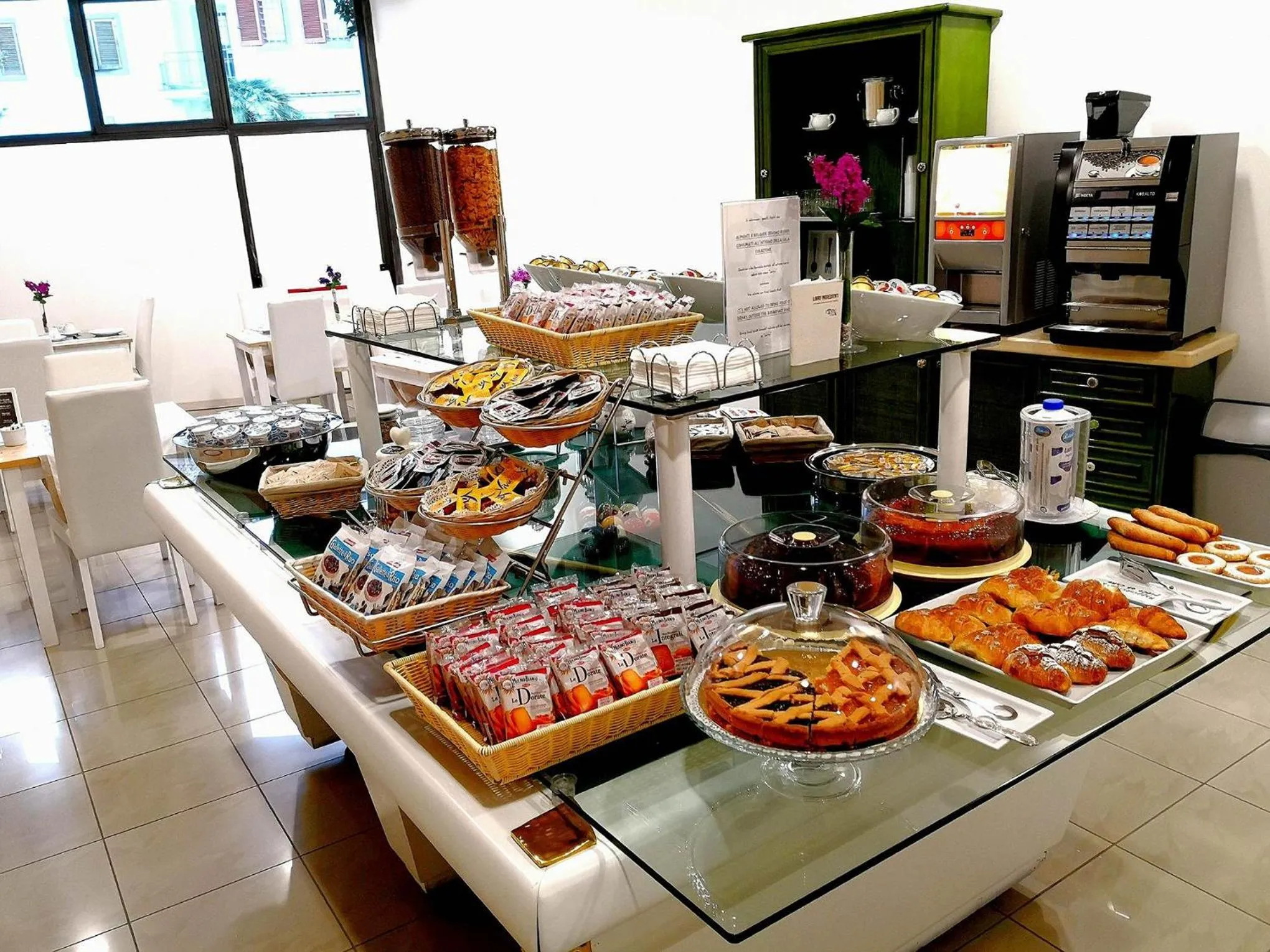 Decorative detail in Hotel Darival Nomentana