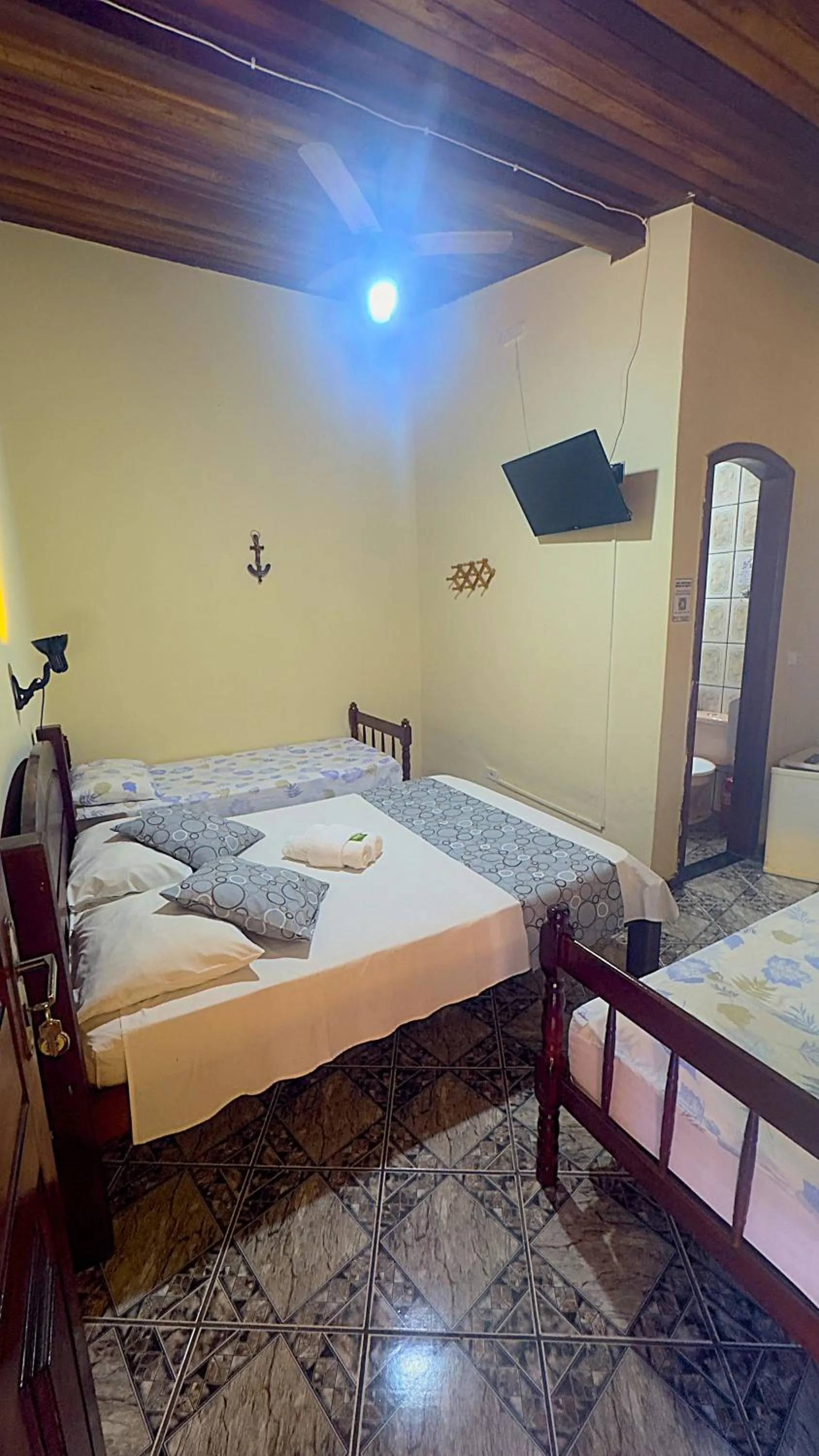 Bed in Pousada Parque Imperial no centro de Paraty