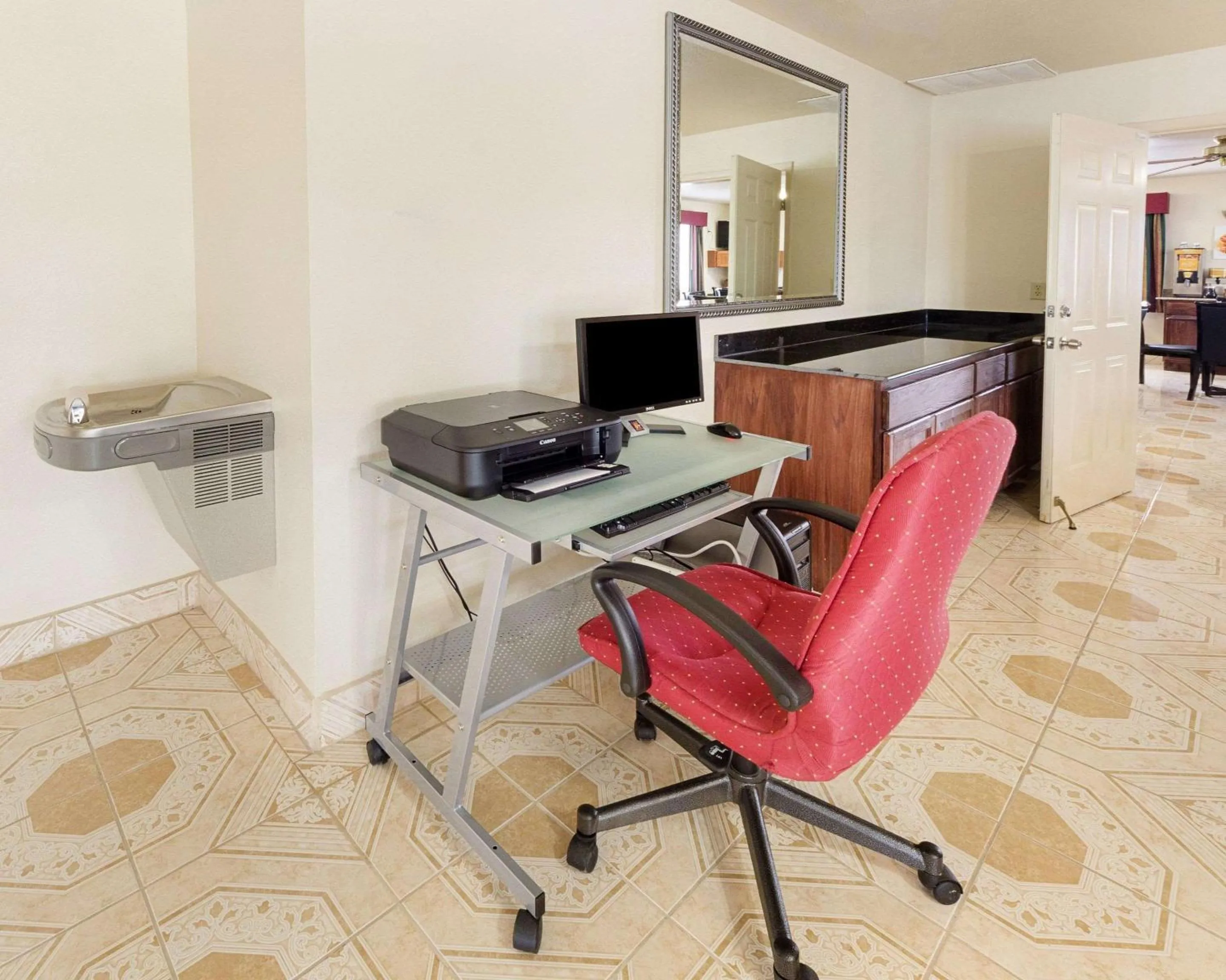 Business facilities in Baymont by Wyndham Del Rio