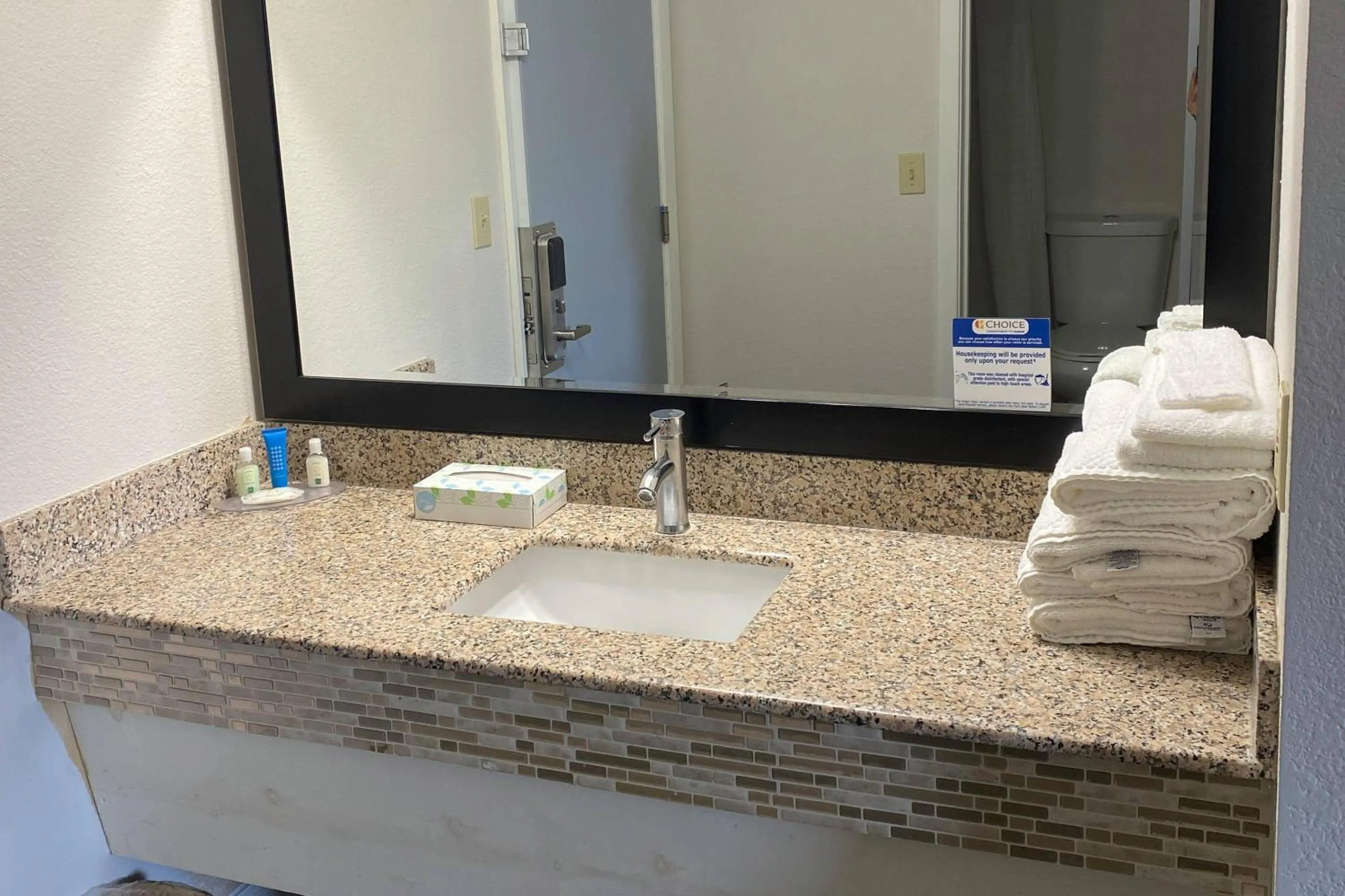 Bedroom in Baymont by Wyndham Del Rio