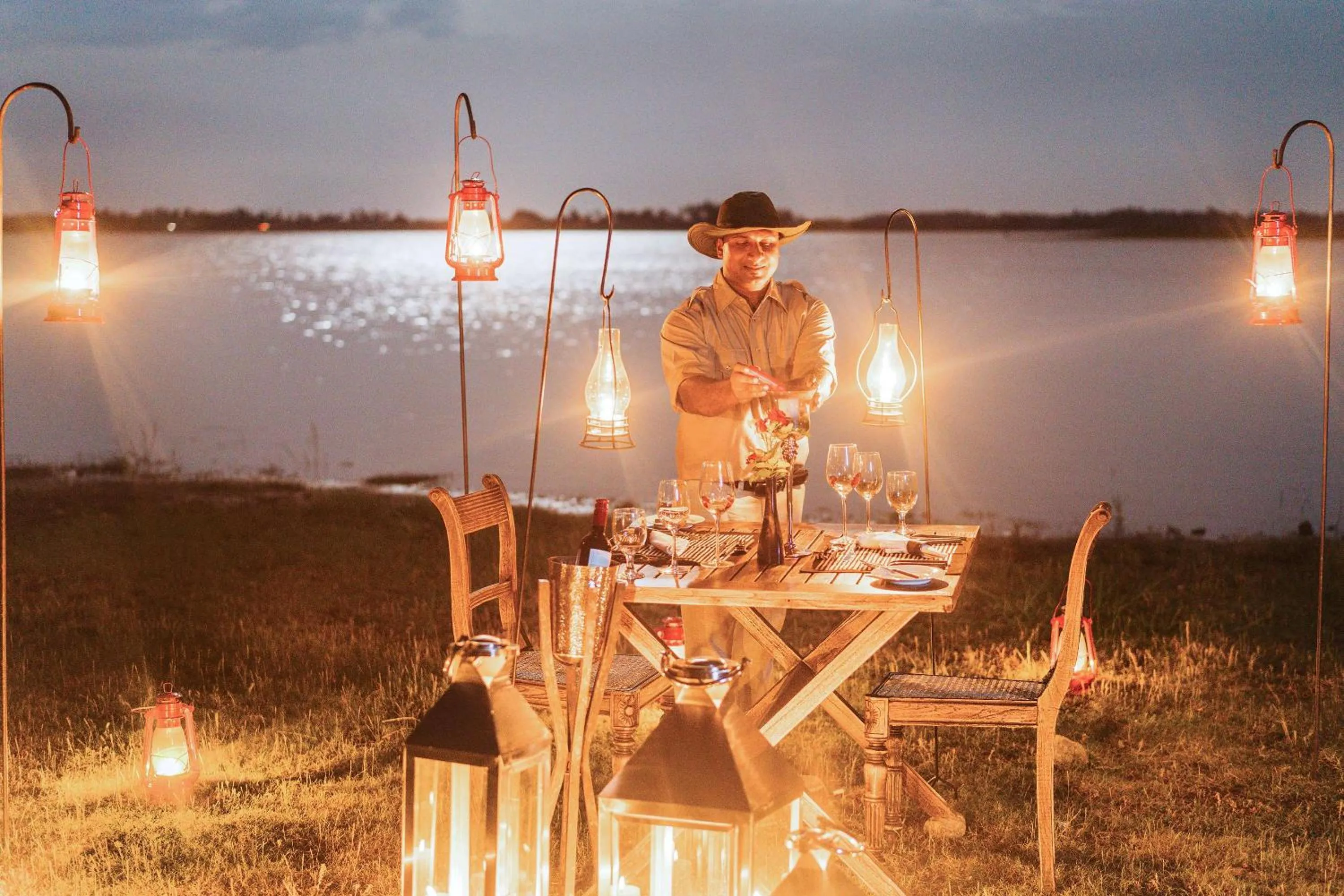 Restaurant/places to eat in Flameback Eco Lodge