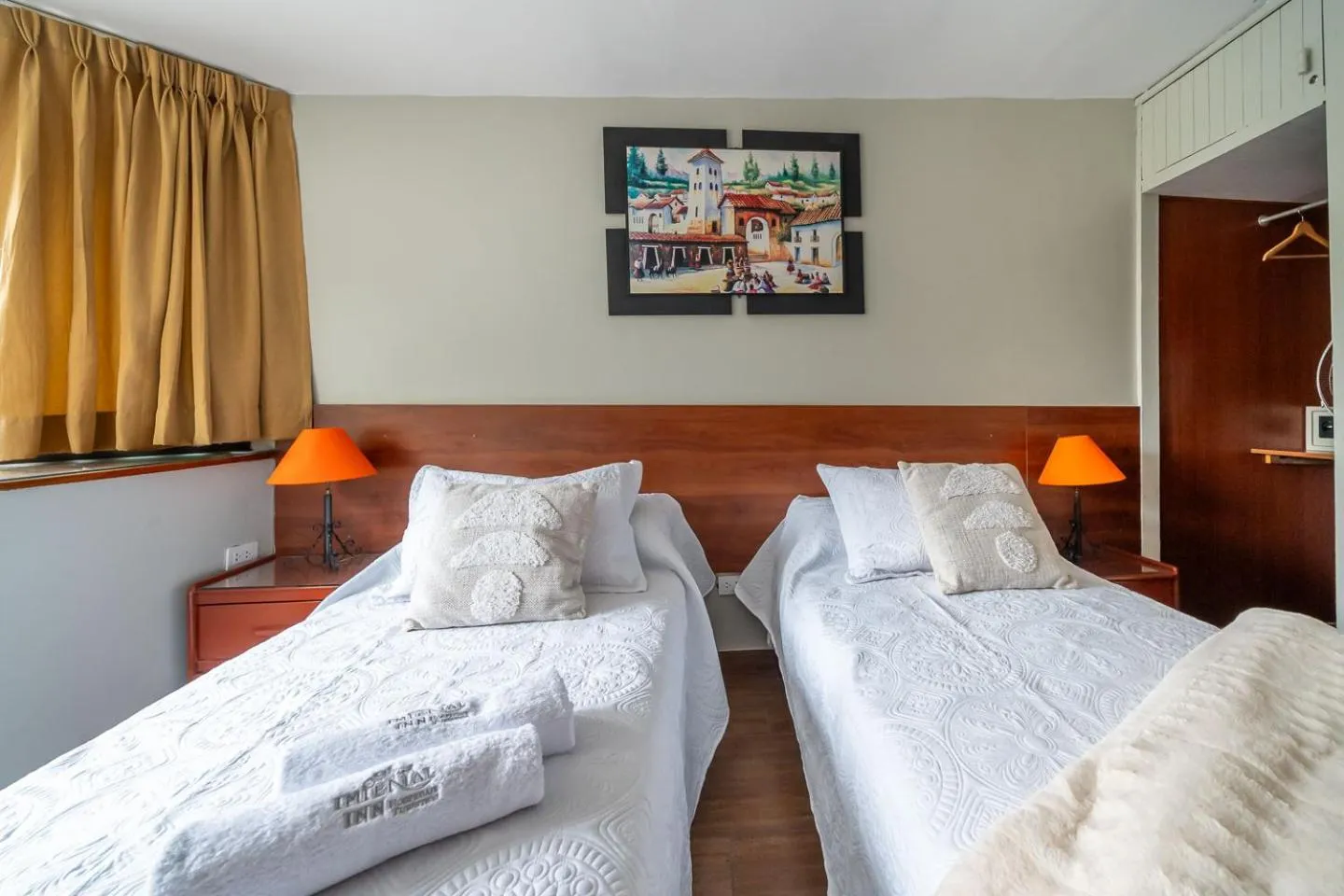 Bed in Imperial Inn Hospedaje Turistico