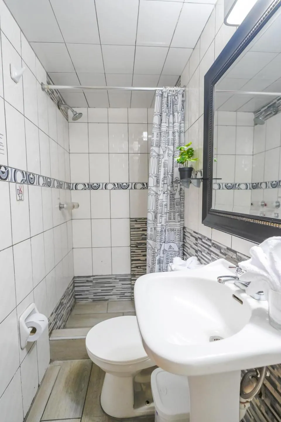 Imperial Inn Hospedaje Turistico