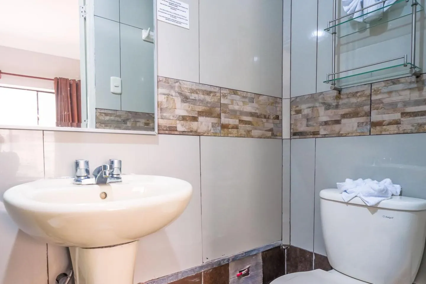 Imperial Inn Hospedaje Turistico