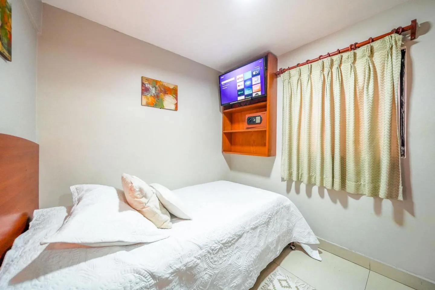 Bed in Imperial Inn Hospedaje Turistico