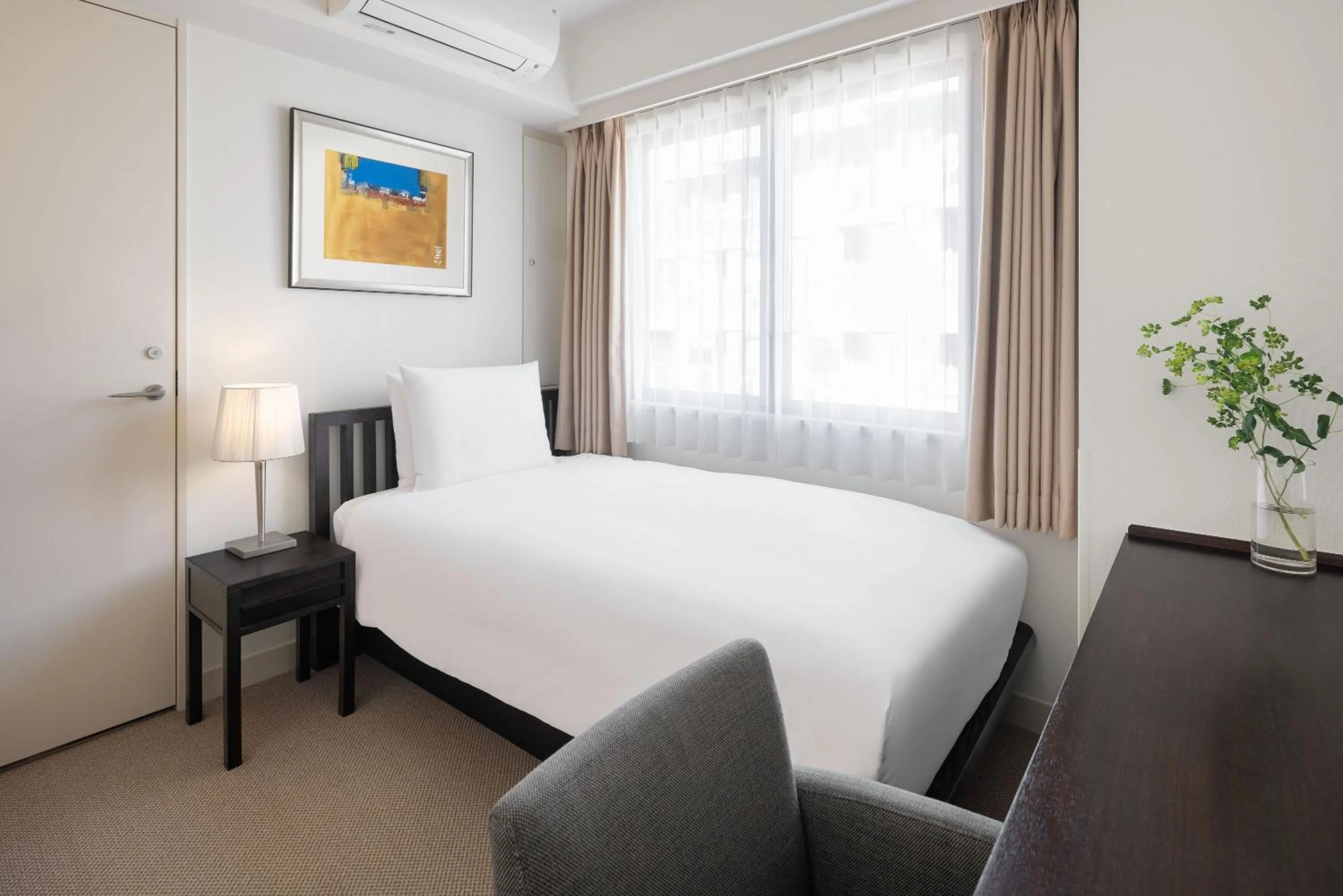 Bedroom in Oakwood Residence Aoyama Tokyo