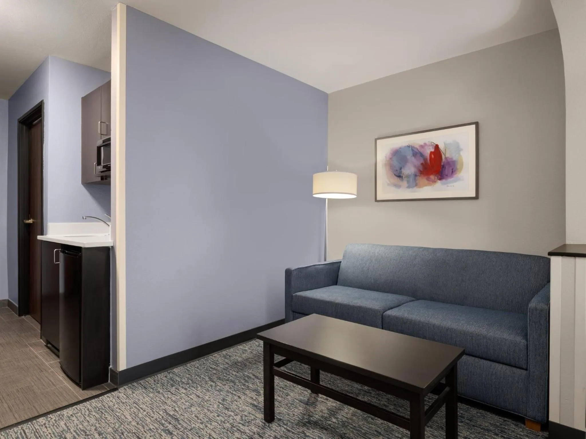 Photo of the whole room in Garner Hotel Topeka West by IHG