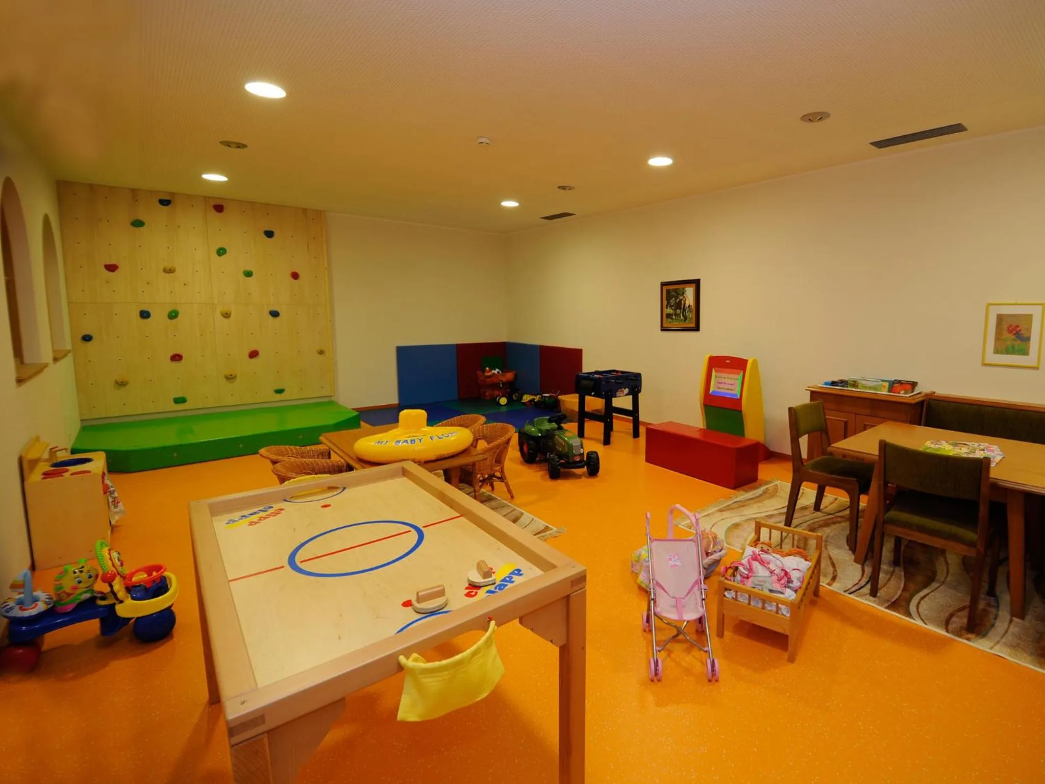 Game Room in Hotel Sulfner