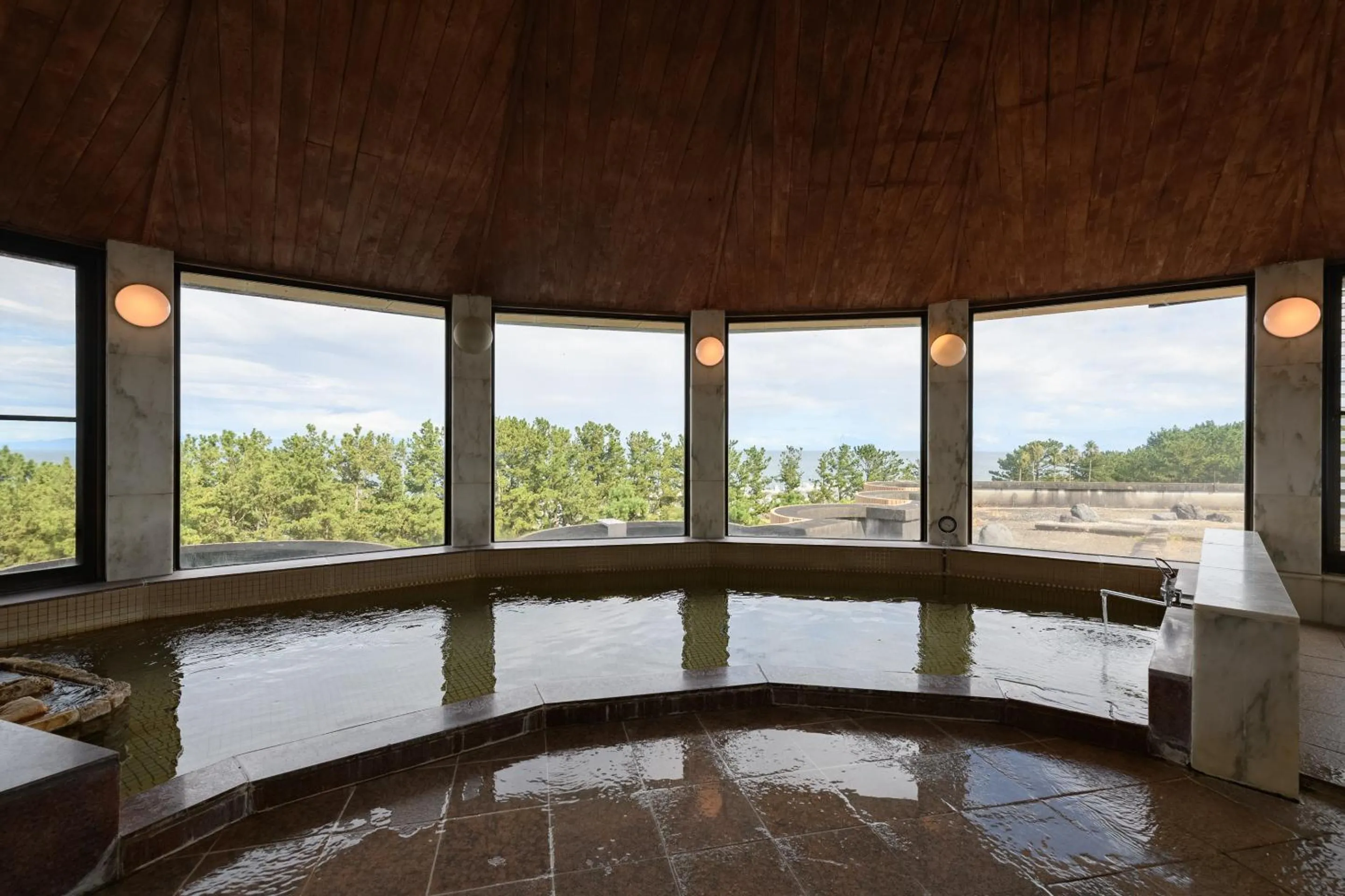 Hot Spring Bath in Hotel Tetora Resort Shizuoka Yaizu