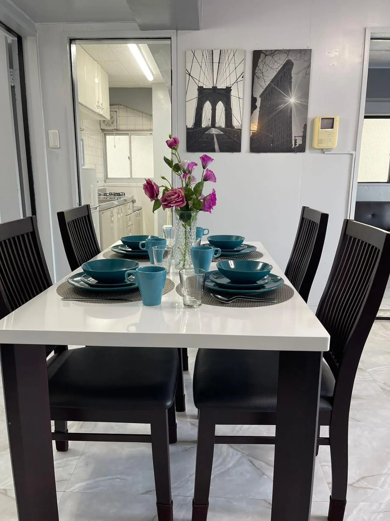 Dining area in Sea View Court Kobe