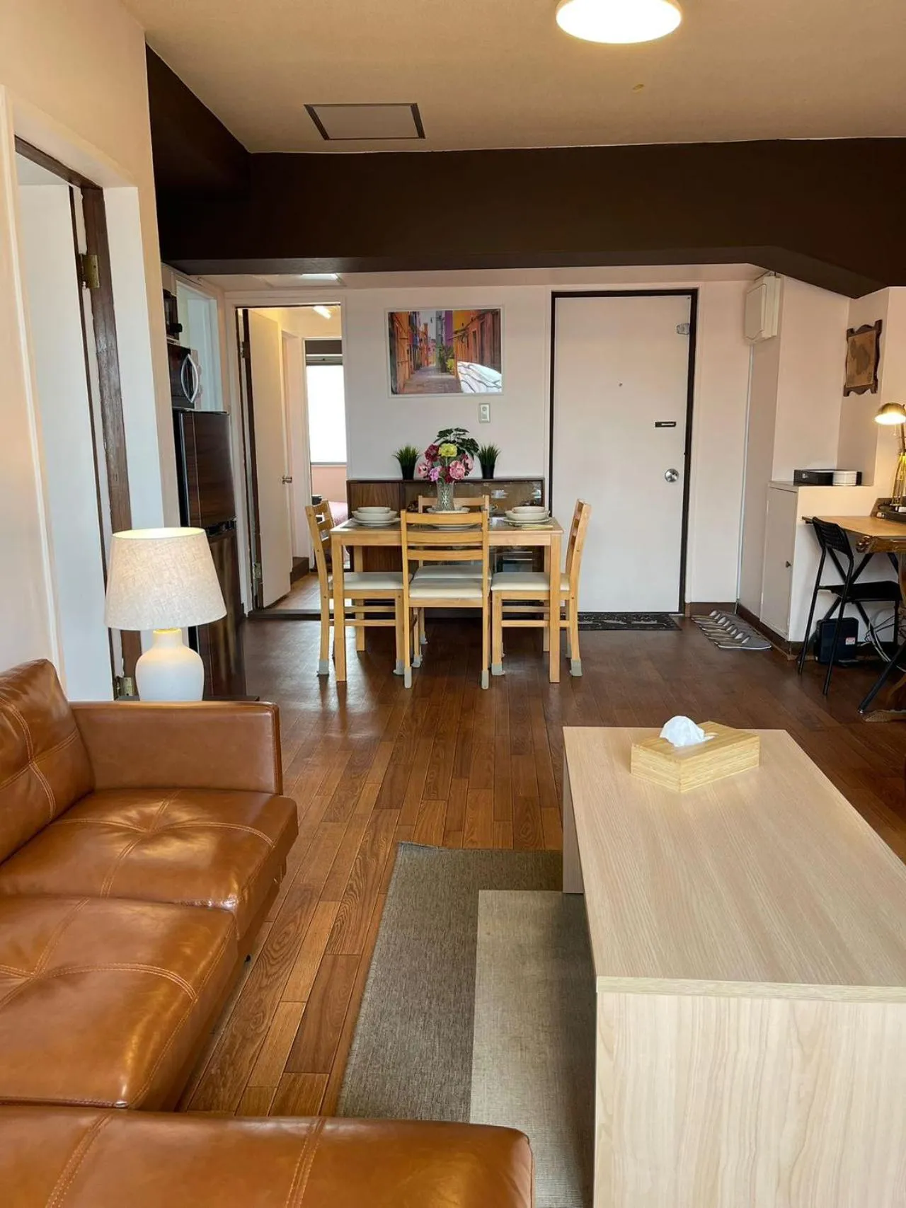 Living room in Sea View Court Kobe