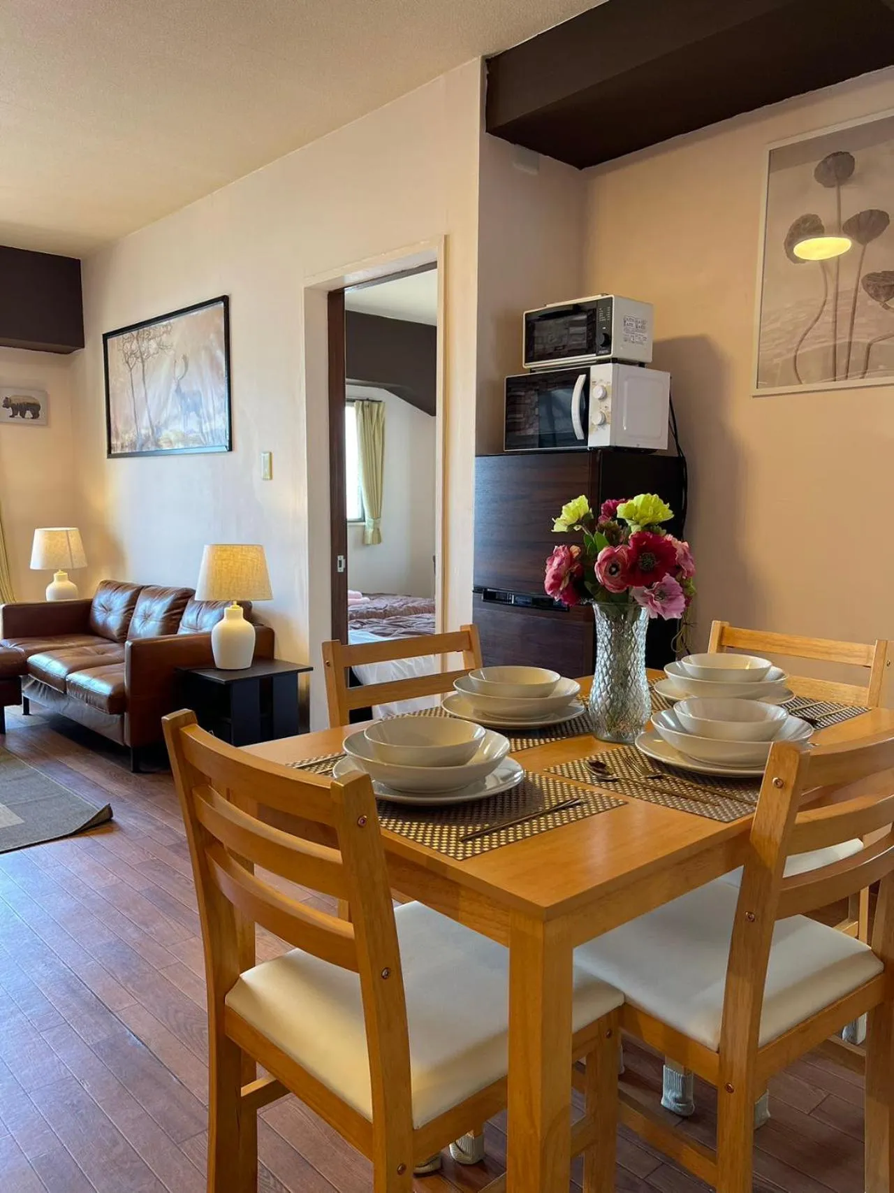 Dining area in Sea View Court Kobe