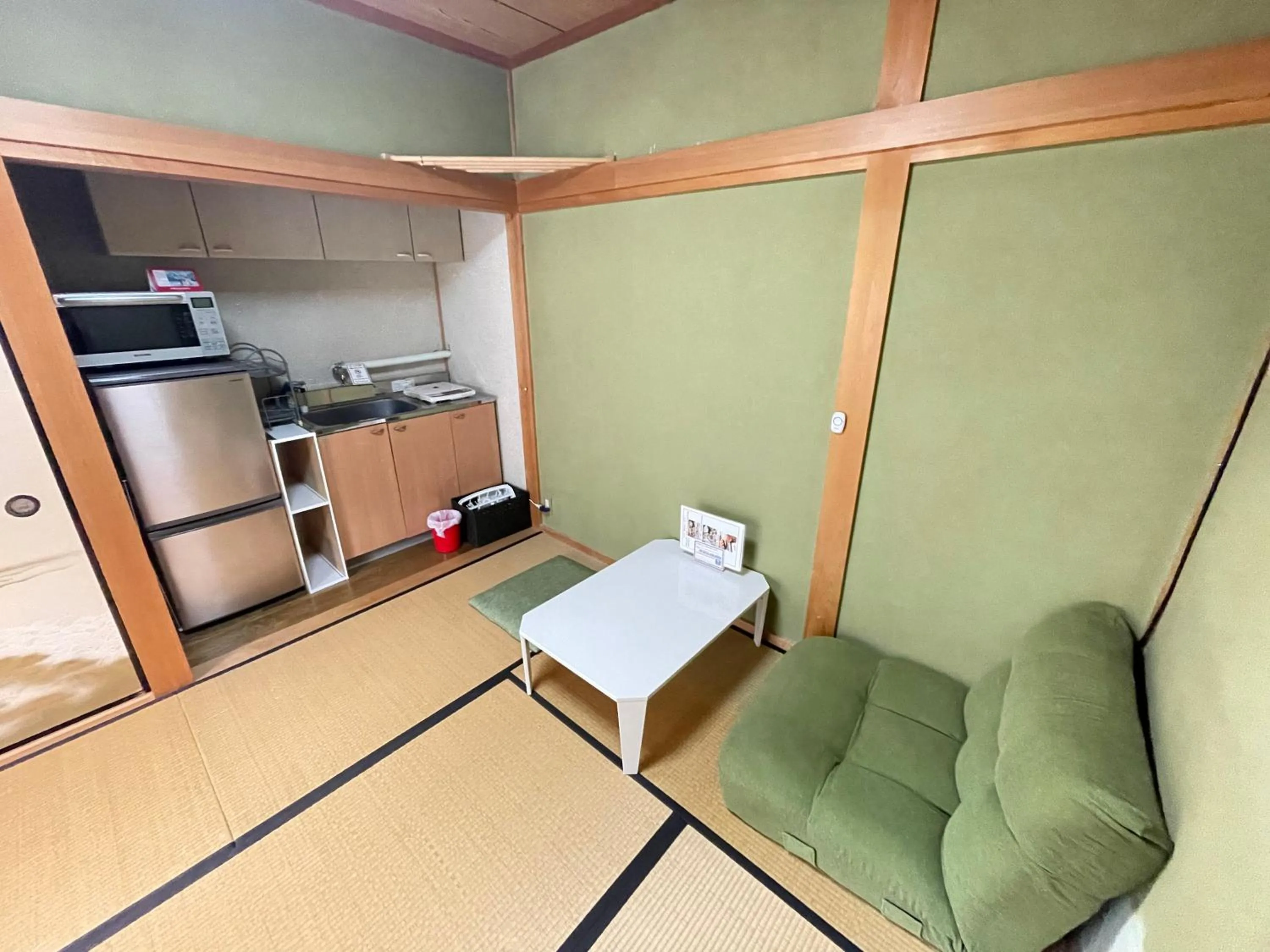Kitchen or kitchenette in Inn Unkai no Sato no Yado 民宿 雲海の里の宿
