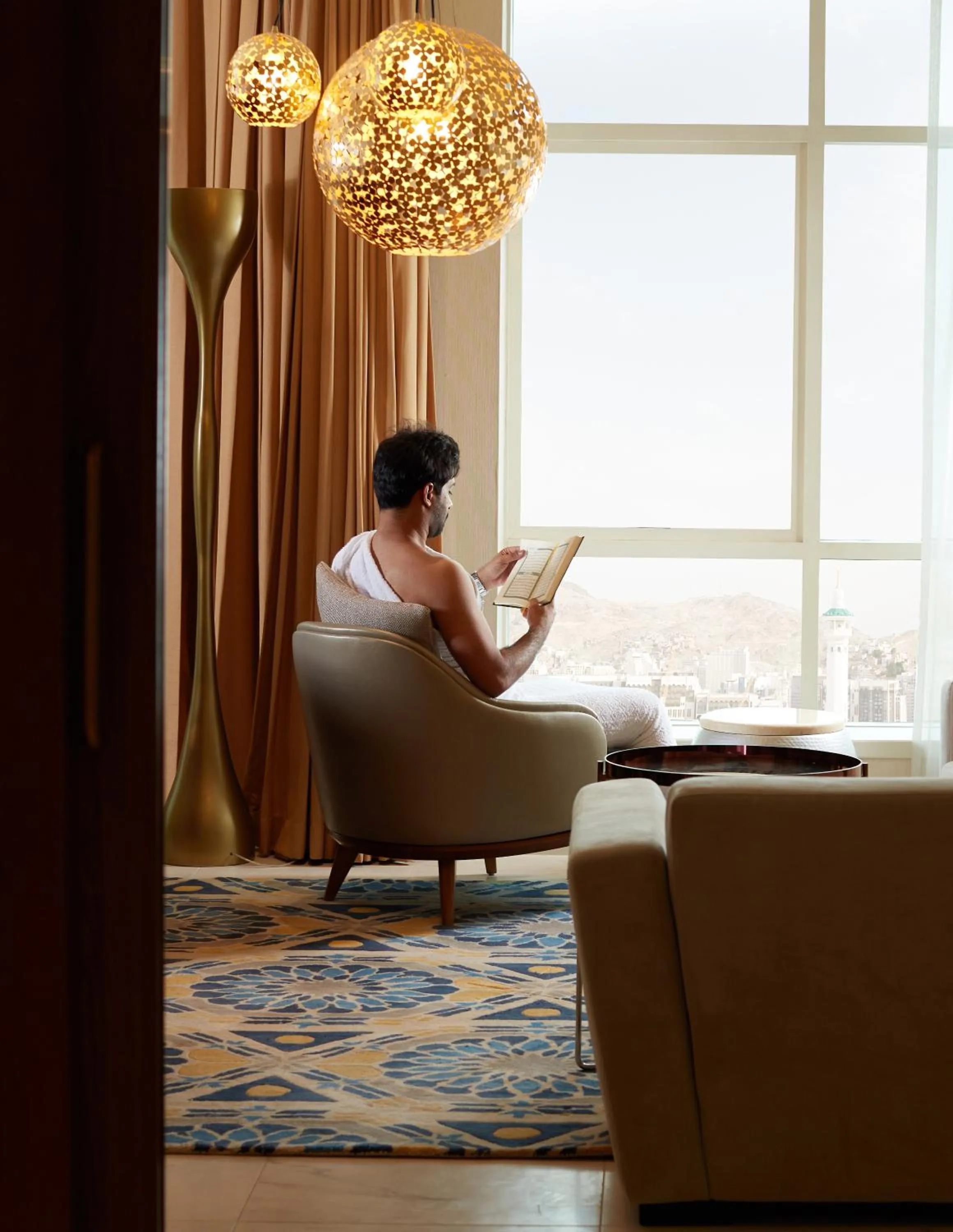 People in Tilal Jabal Al Kabah