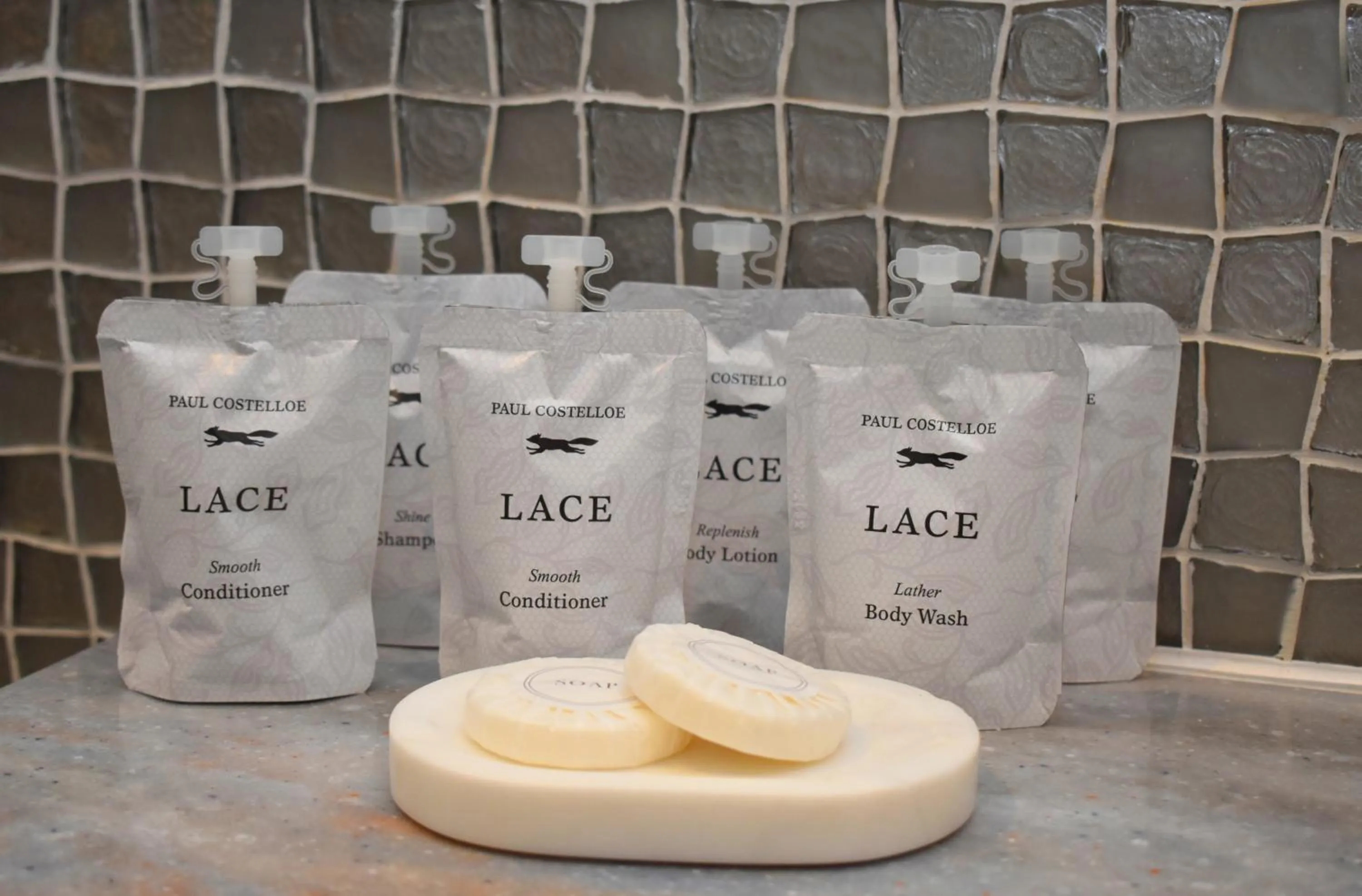 Bathroom in The Eliott Hotel