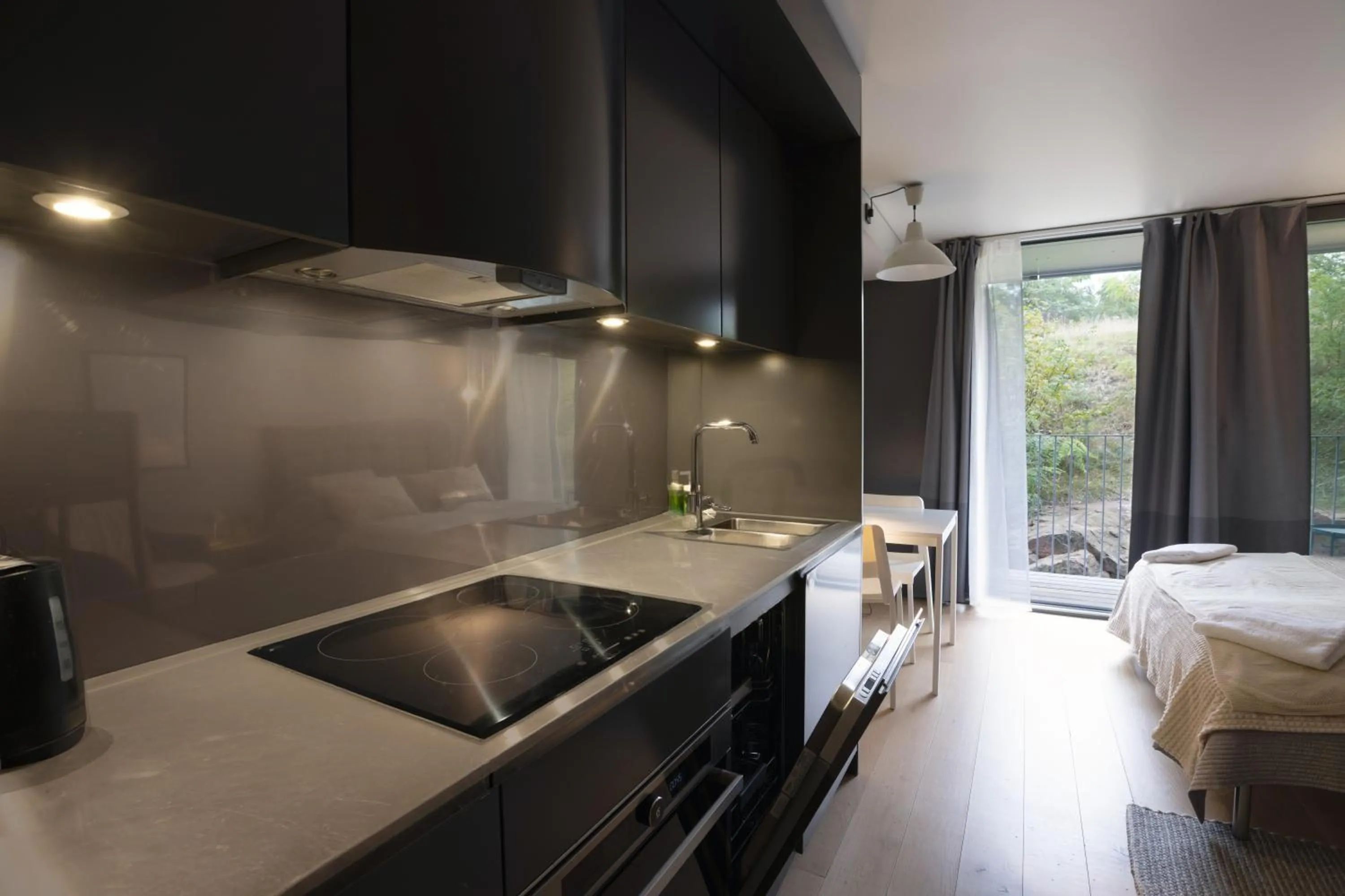 Kitchen or kitchenette, Bed in HOOM Home & Hotel Järfälla