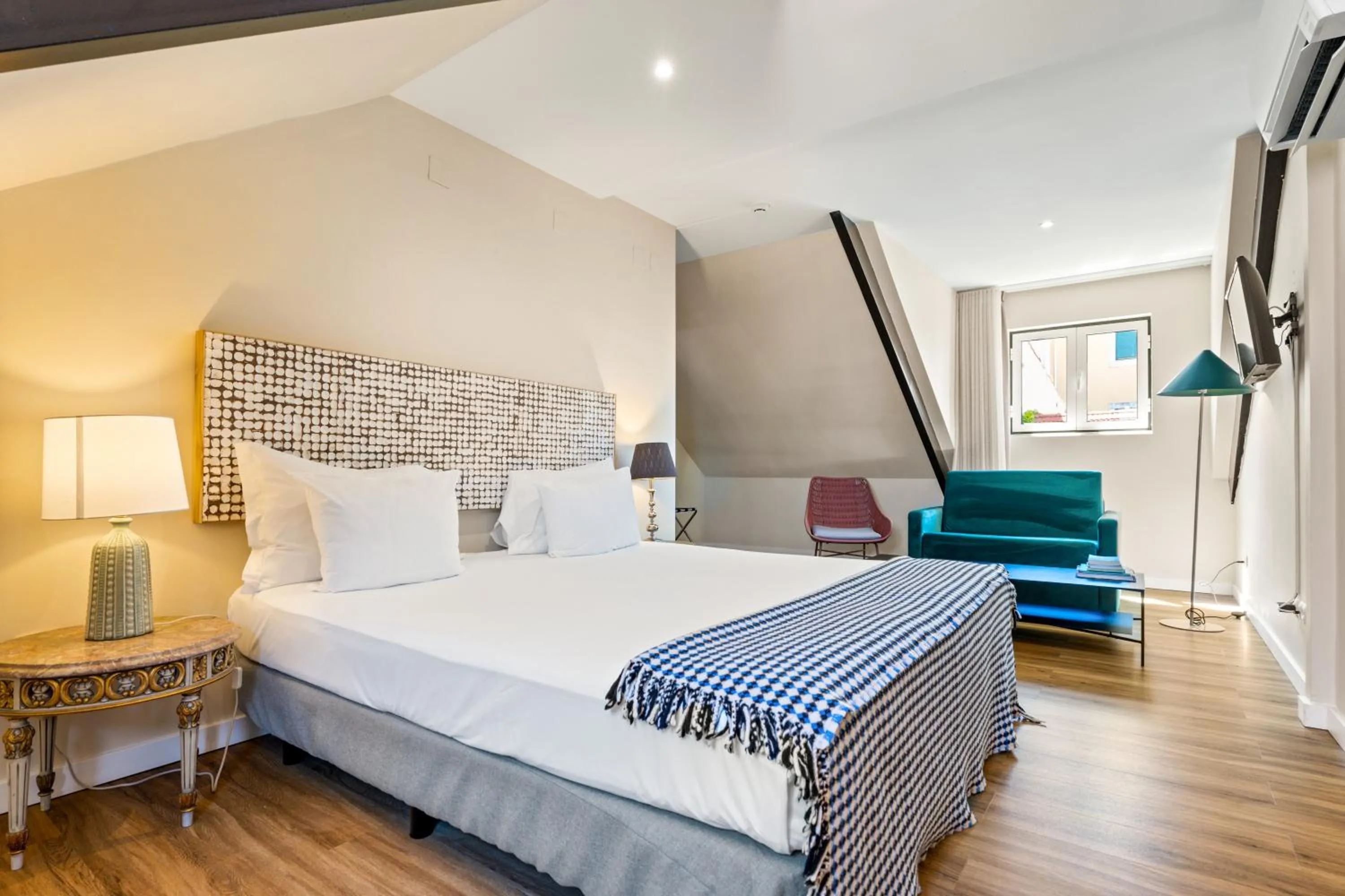 Bed in Casa do Patio by Shiadu