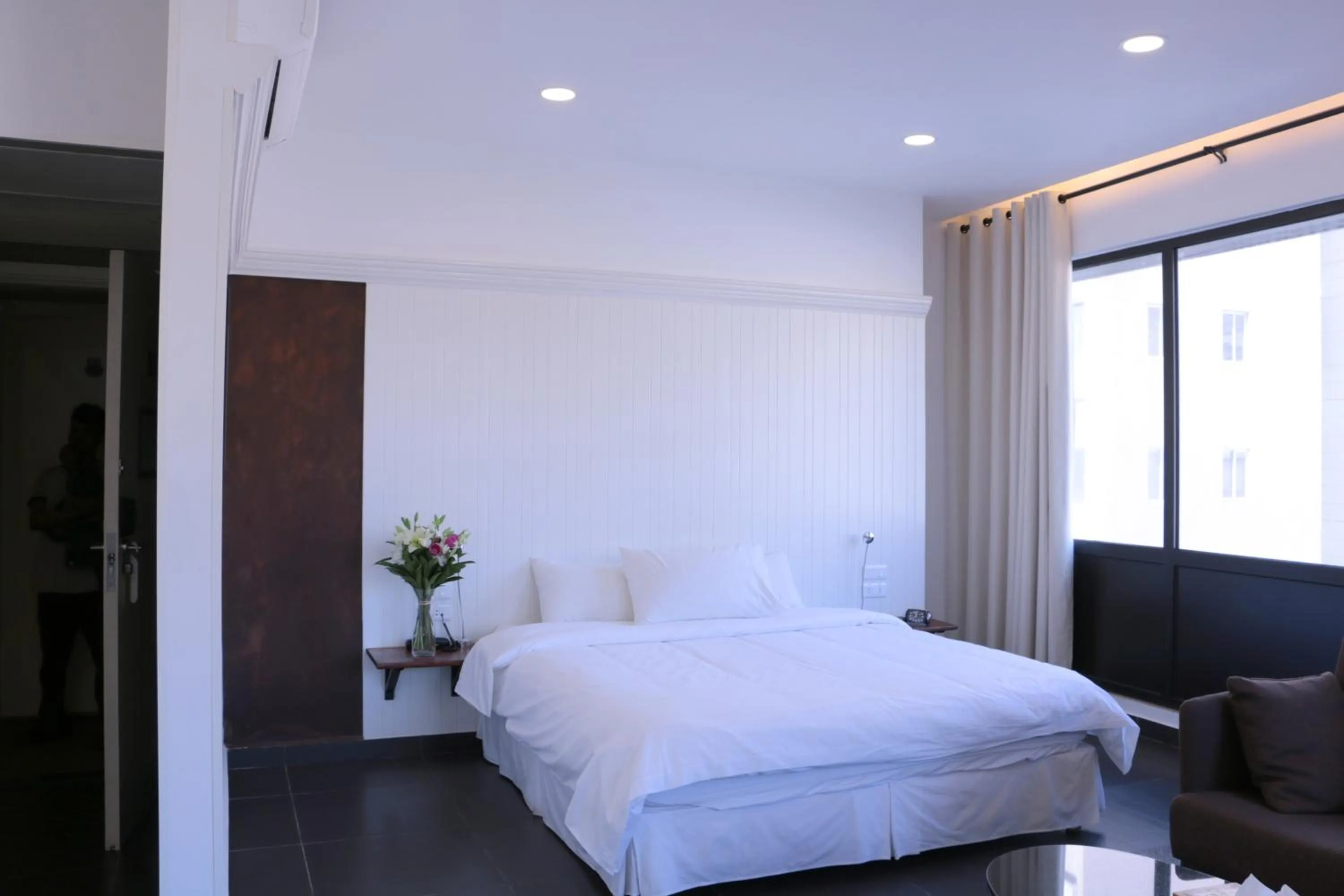 Bedroom, Bed in Hamra Urban Gardens