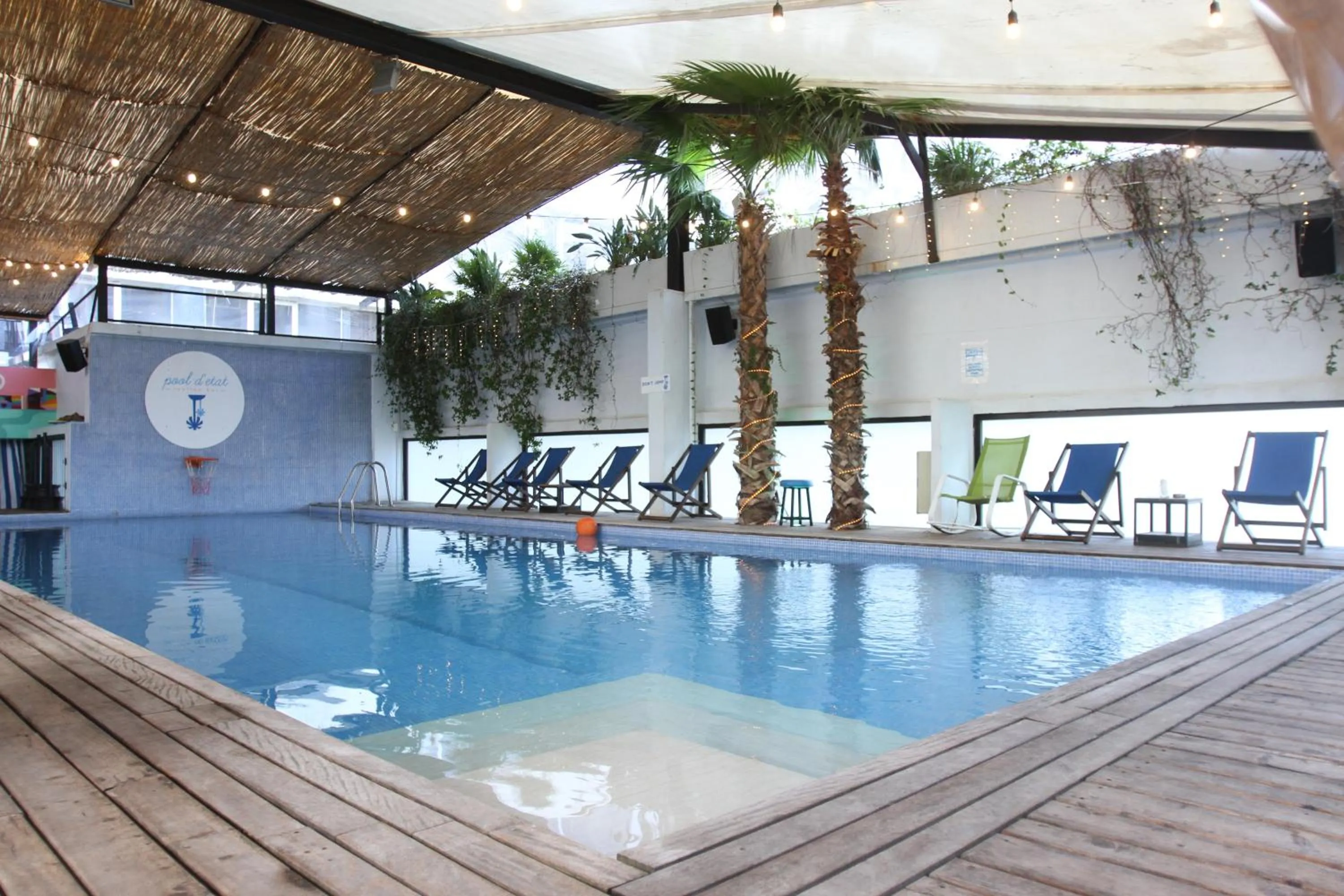 Swimming pool in Hamra Urban Gardens