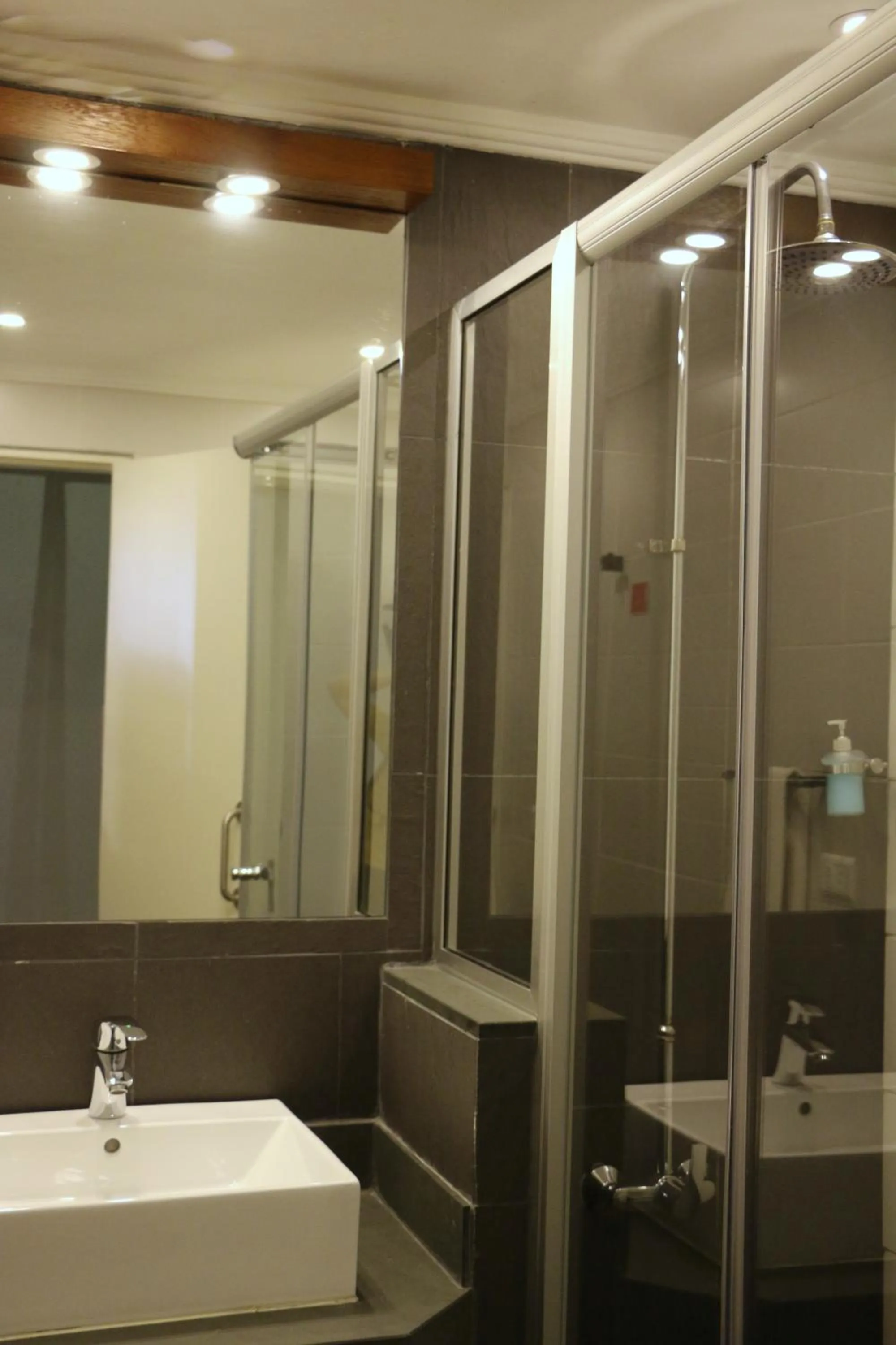 Bathroom in Hamra Urban Gardens