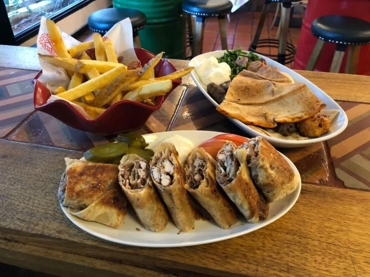 Restaurant/places to eat in Hamra Urban Gardens