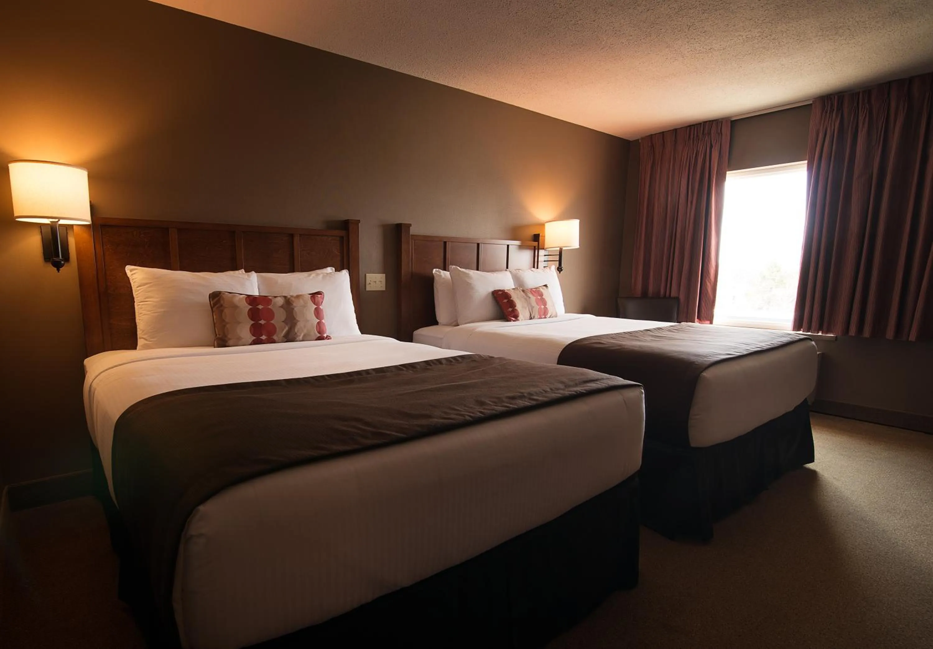 Bed in Maritime Inn Port Hawkesbury