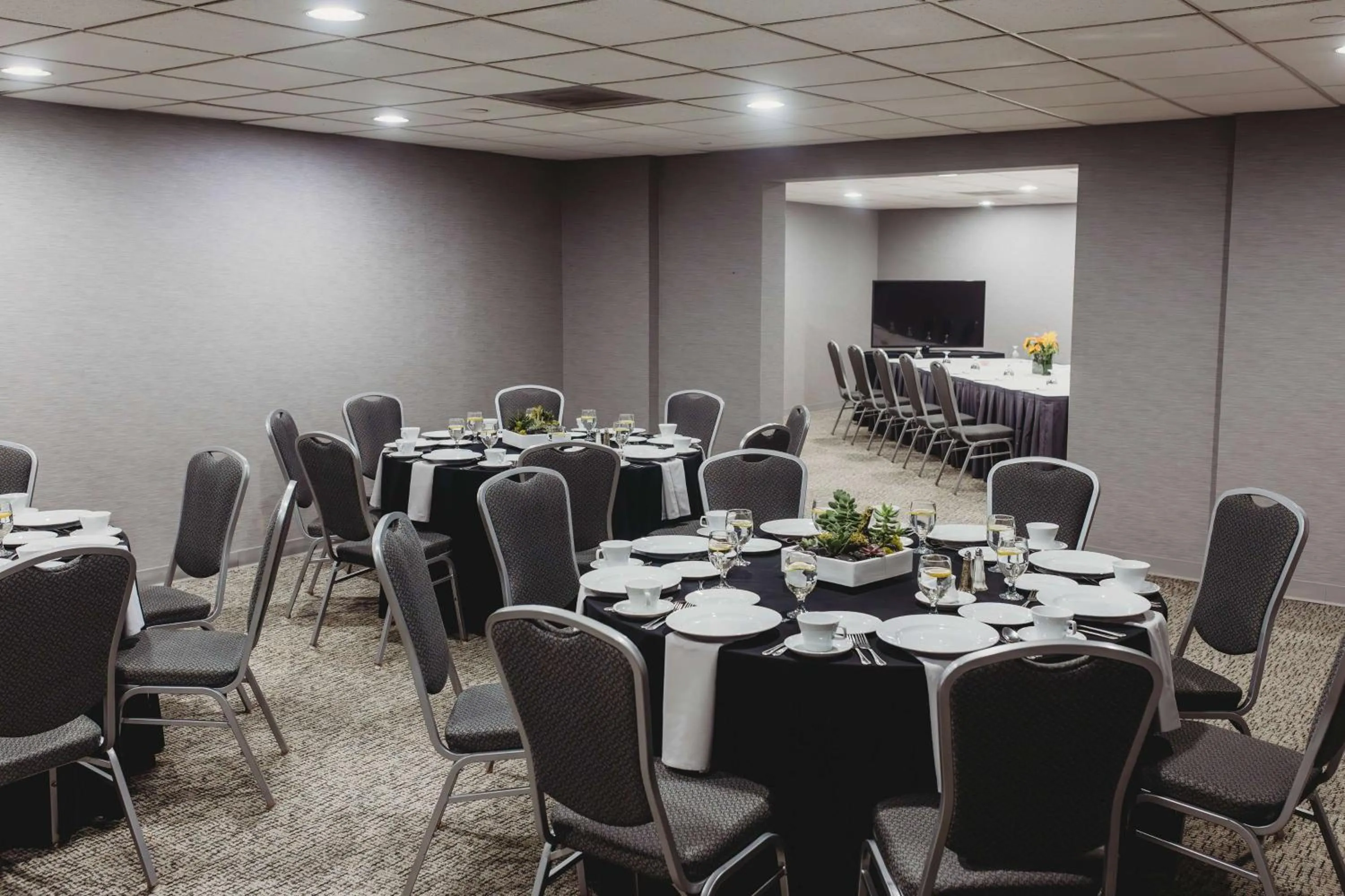 Banquet/Function facilities in Somerset Inn Troy