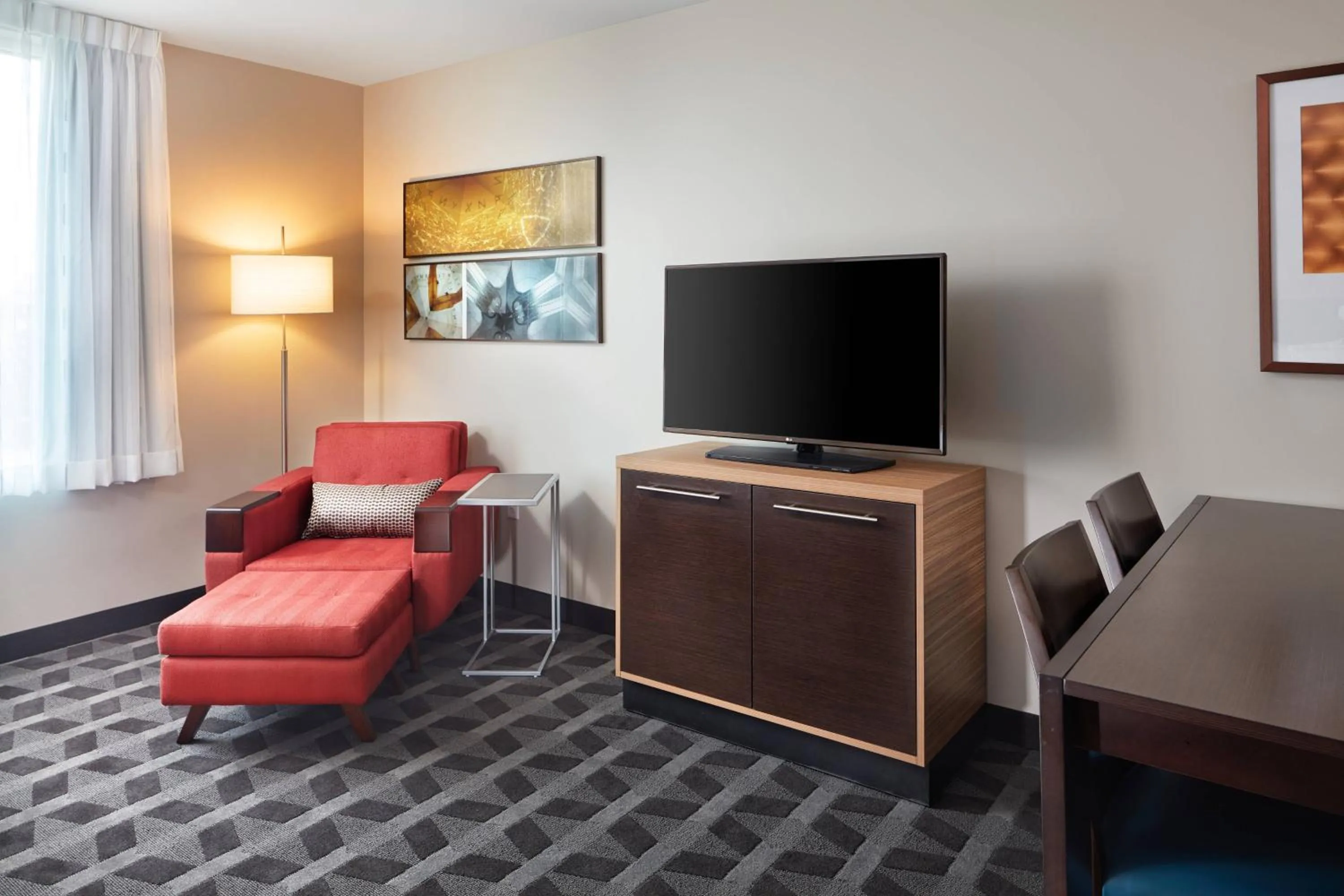 Living room in Towneplace Suites By Marriott Louisville Northeast