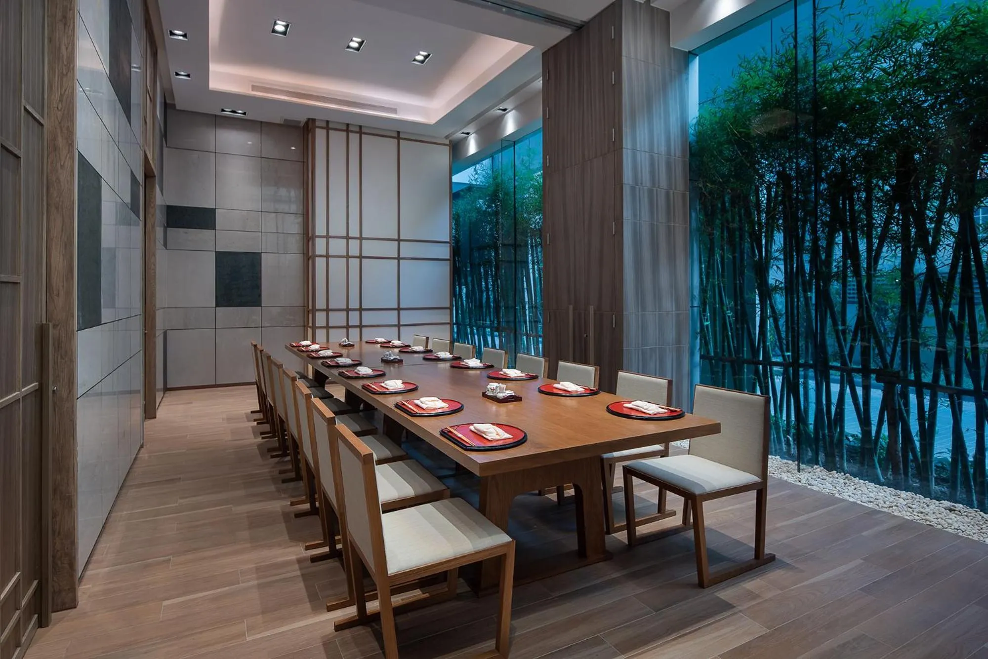 Food and drinks in Hotel Nikko Bangkok