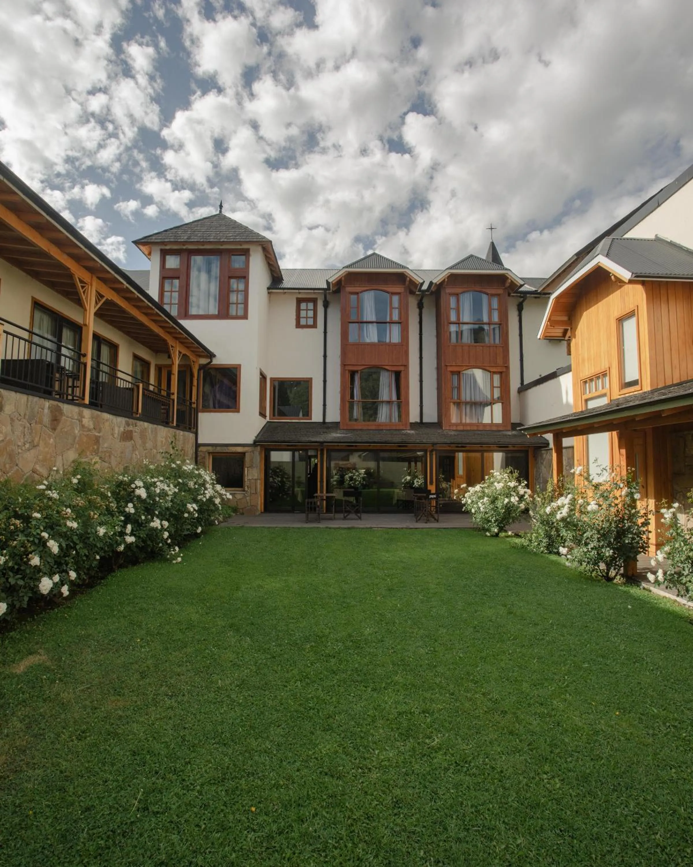 Garden in Hotel y Cabañas Le Village