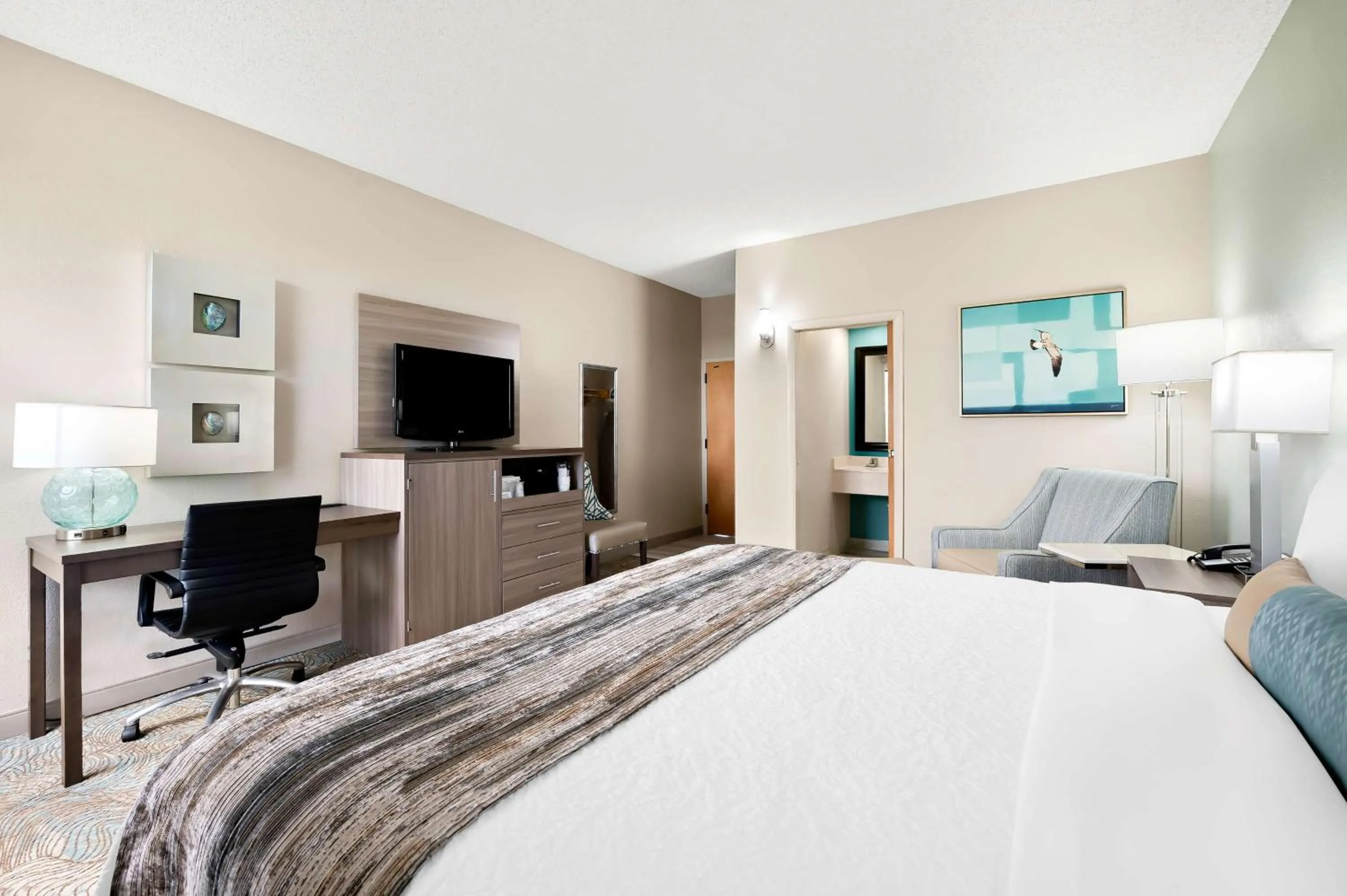 Bedroom, Bed in Best Western Intracoastal Inn