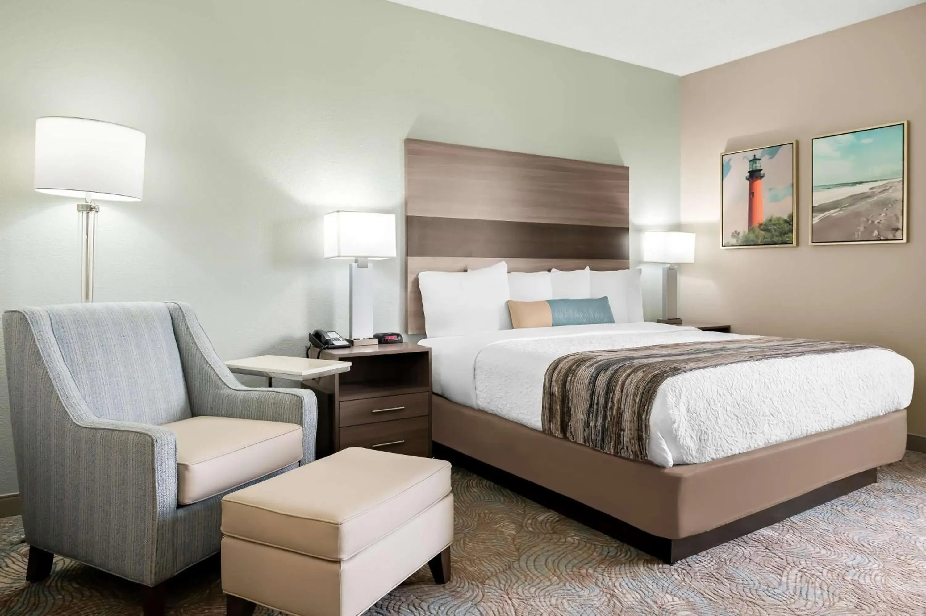 King Room - Non-Smoking in Best Western Intracoastal Inn King Room - Non-Smoking in Best Western Intracoastal Inn