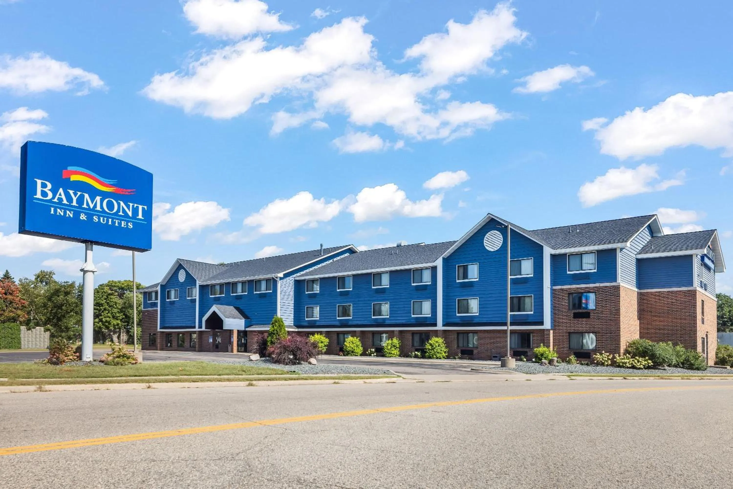 Property building in Baymont by Wyndham Bloomington MSP Airport
