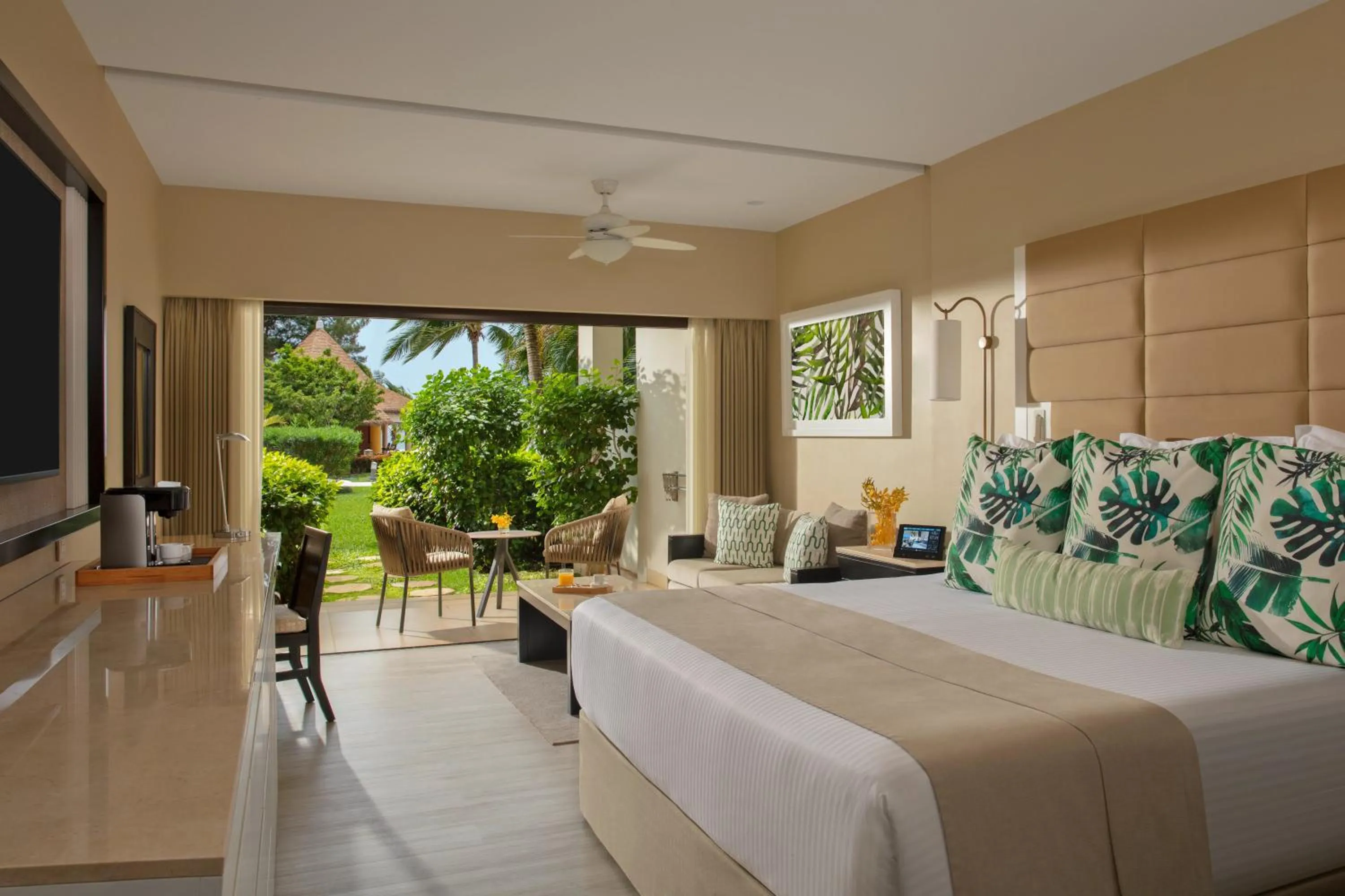 Bedroom, Bed in Secrets Wild Orchid Adults Only - All Inclusive
