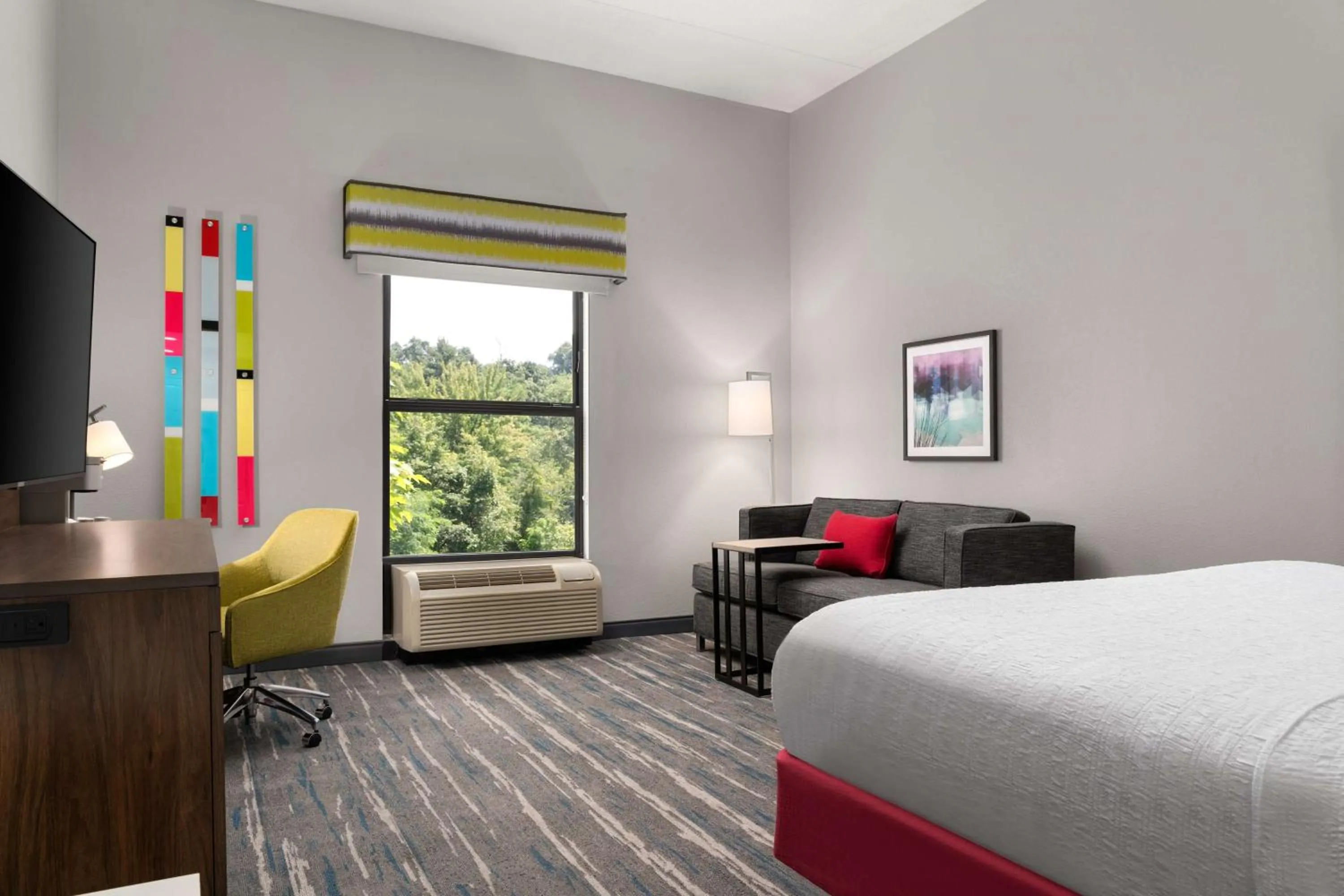 Living room, Bed in Hampton Inn Spring Lake Fayetteville